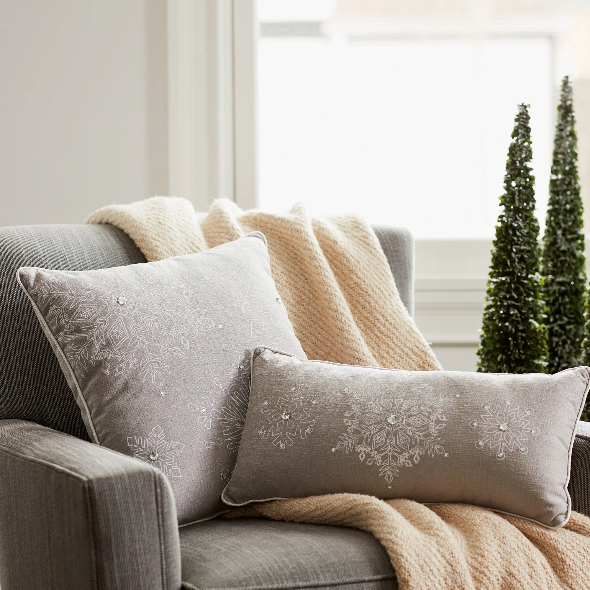 Grey Embroidered Snowflake Pillow (Set of 2) - Image 4
