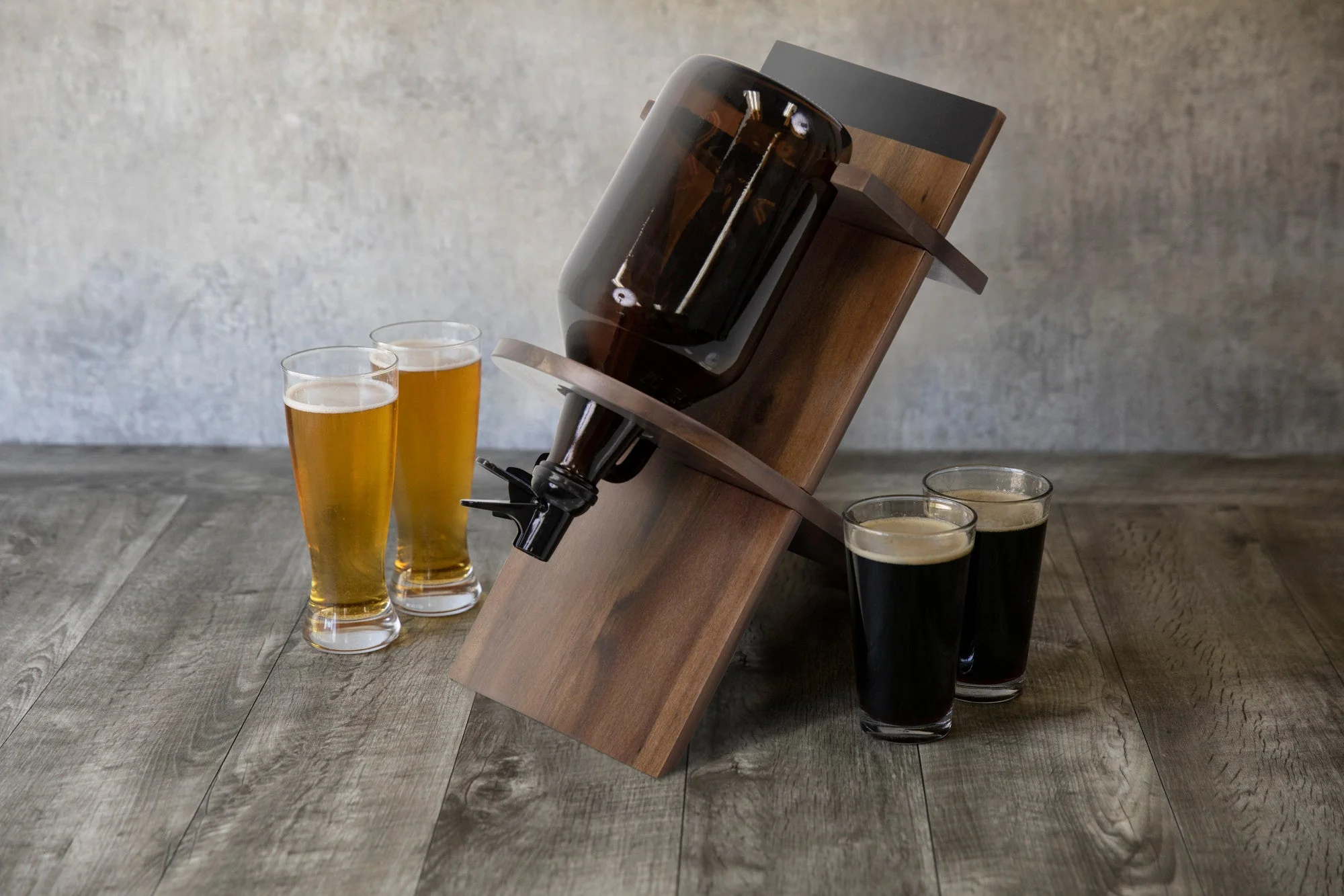 Growler Stand with 64oz Glass Growler - Image 5