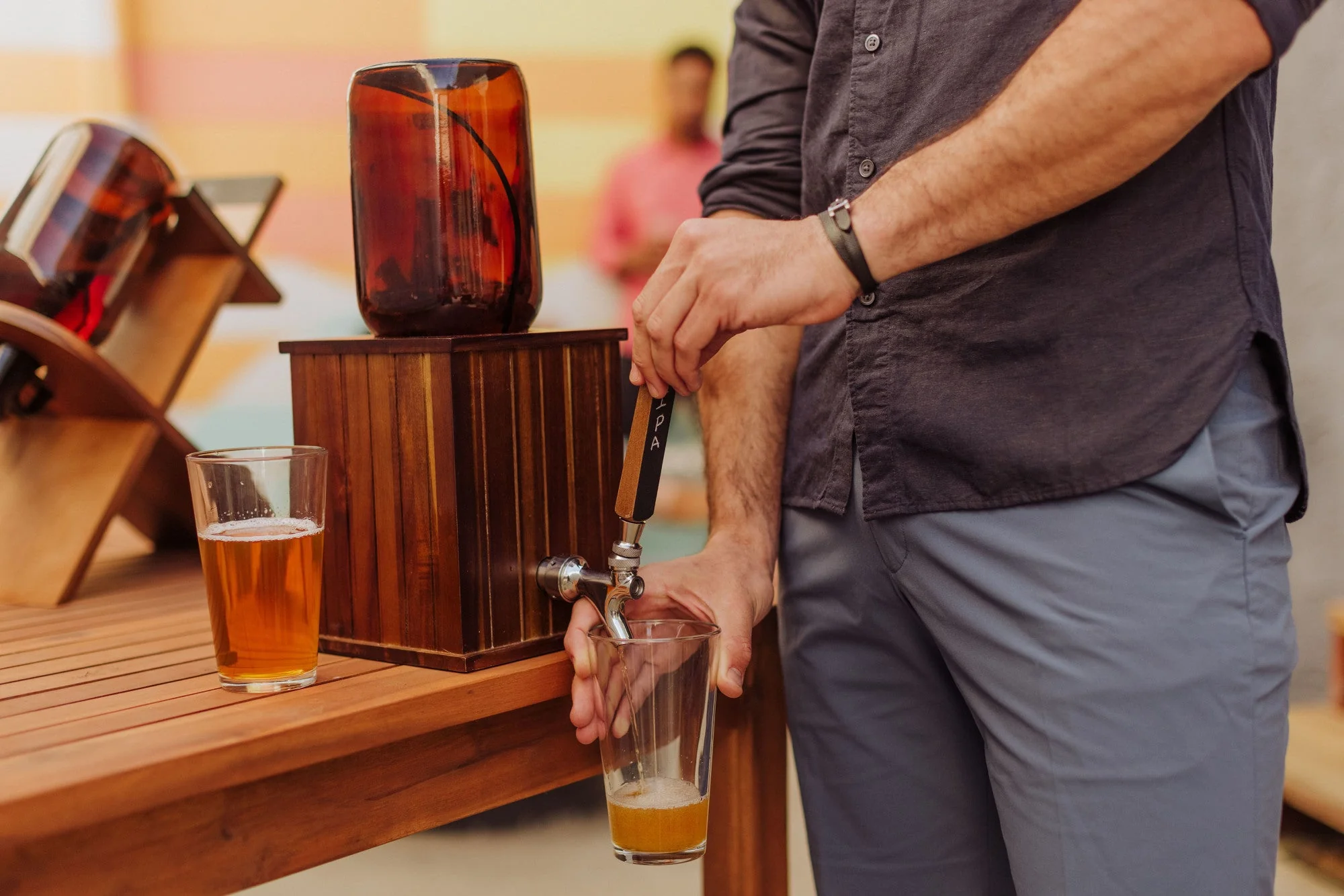 Growler Tap with 64 oz. Glass Growler - Image 8