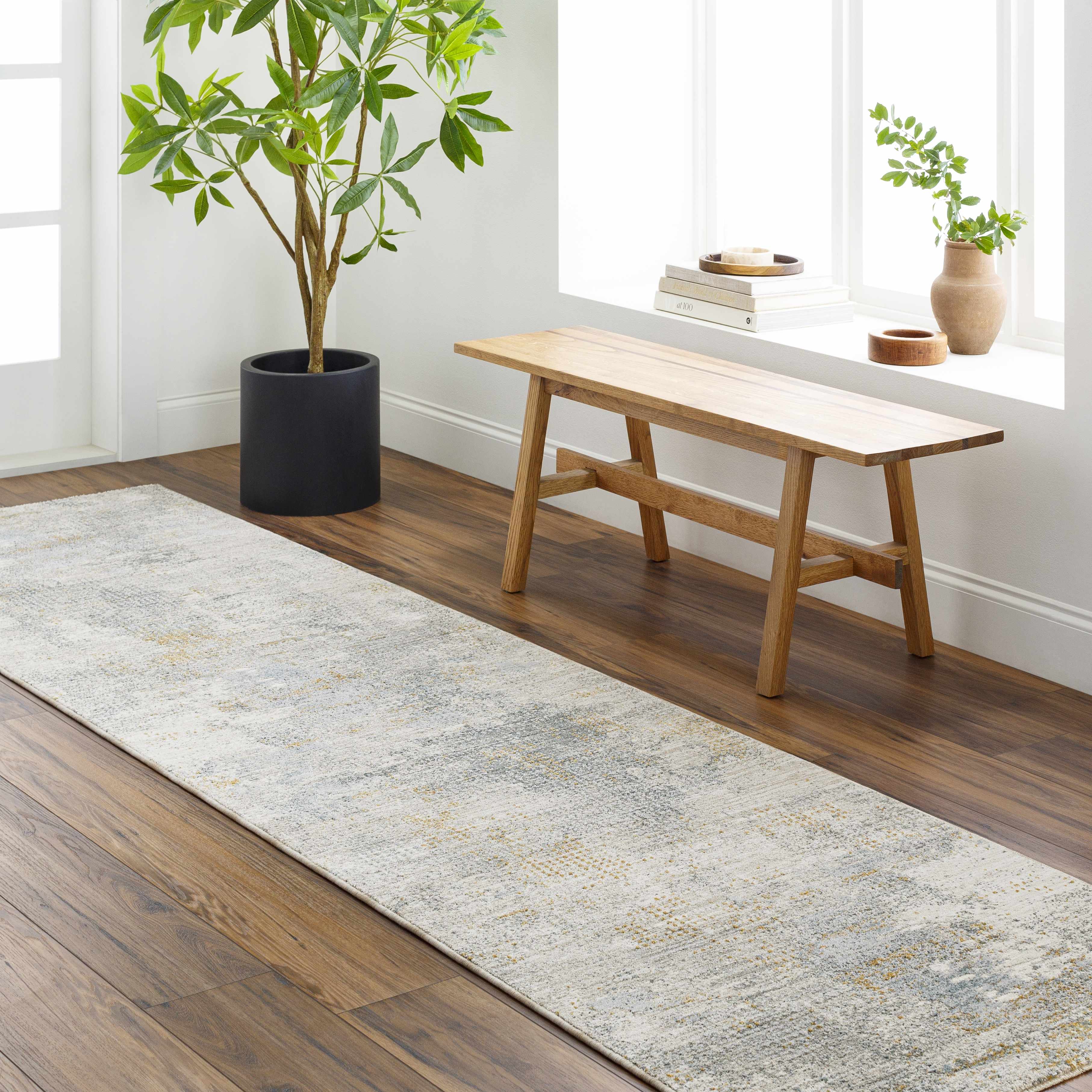 Gryta Textured Rug with Fringes - Image 4
