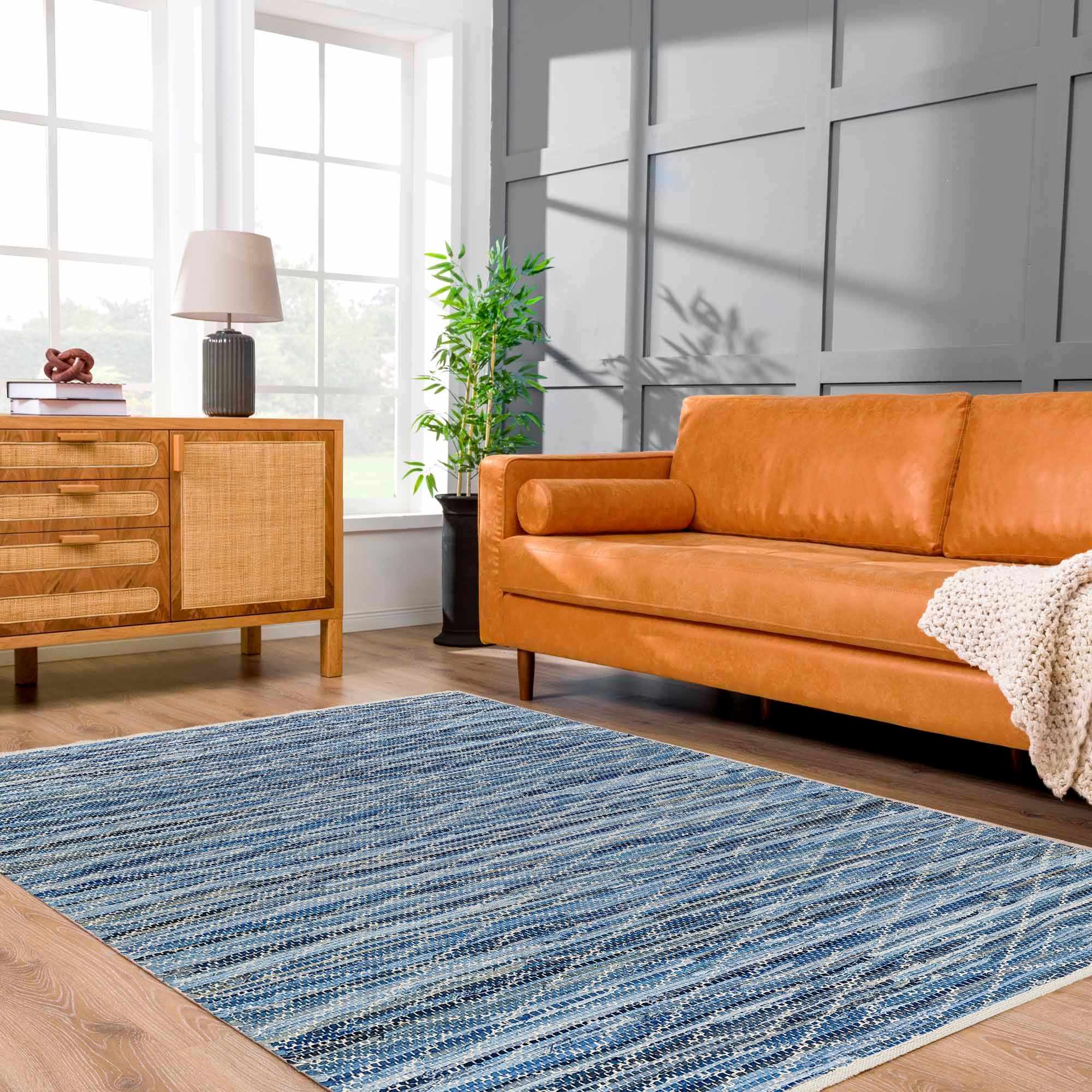 Gurit Blue Area Rug - Clearance - Image 2