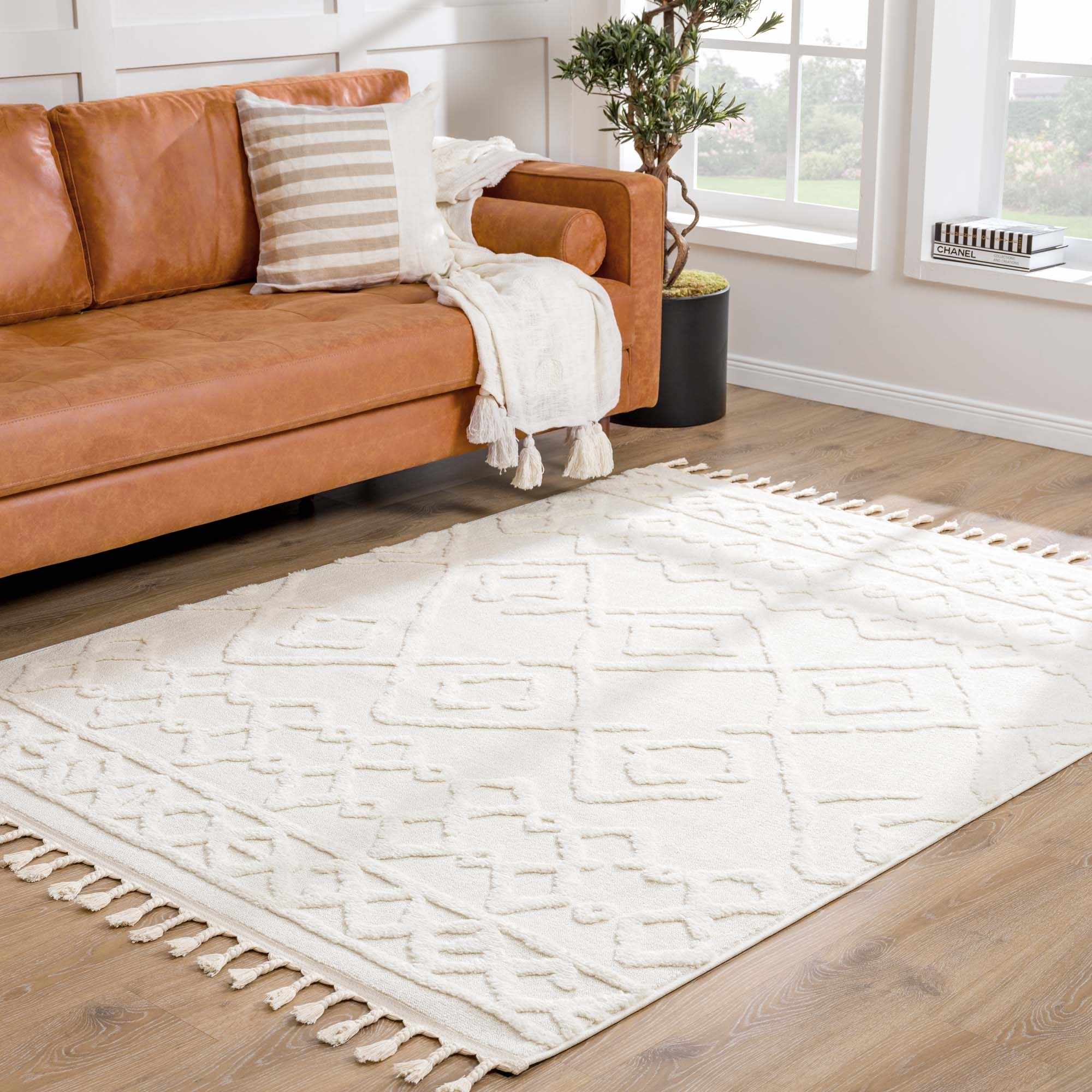 Gyundyukoru Area Rug - Image 11