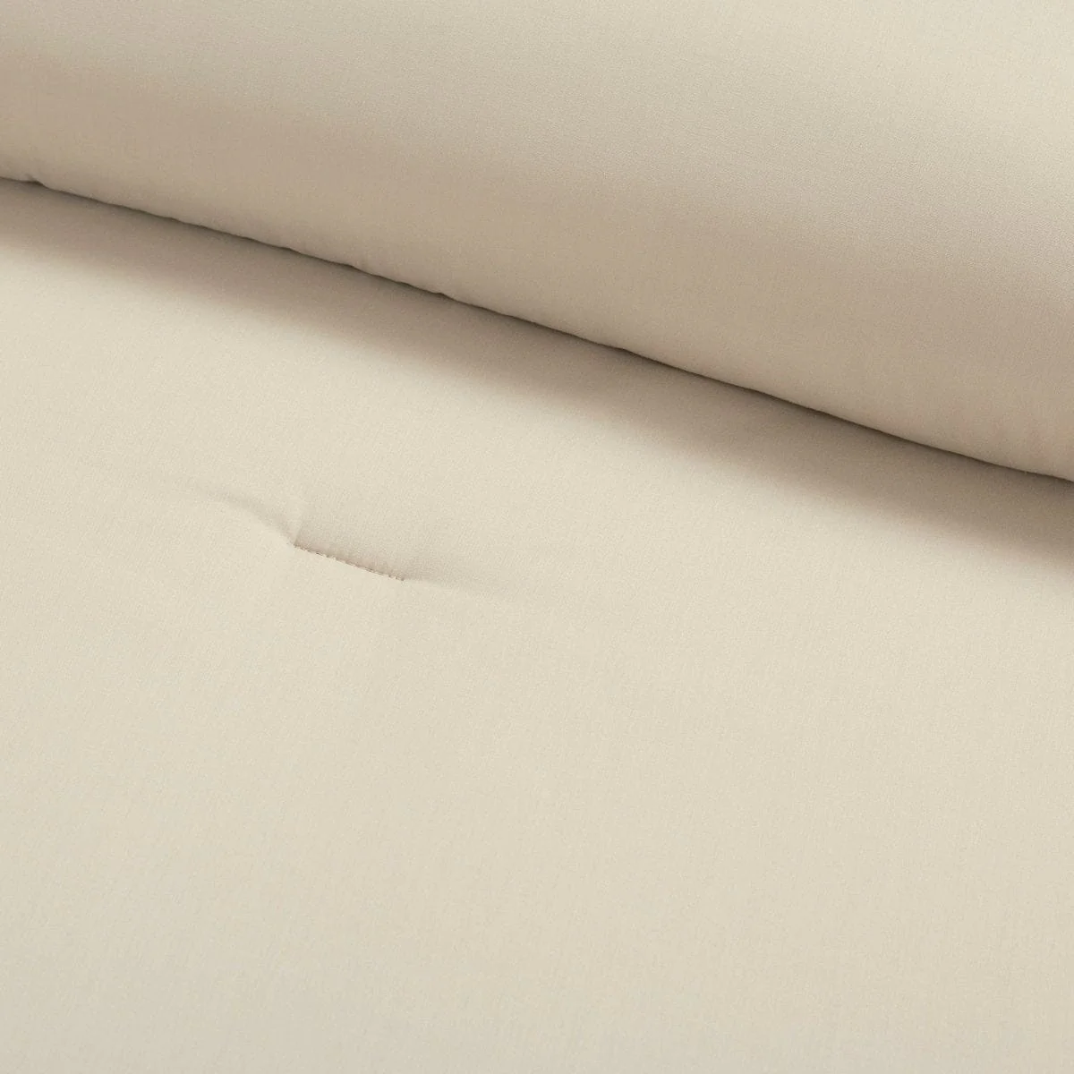 Hampton Double Flange Embroidered Contrast Edge Comforter Set - Image 26