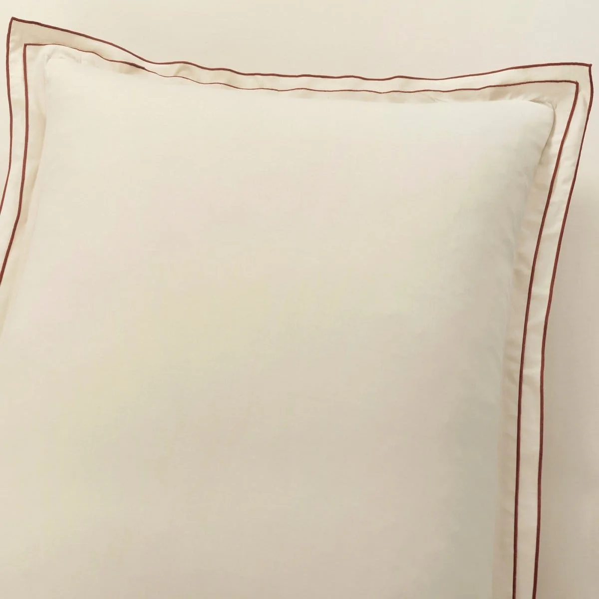Hampton Double Flange Embroidered Contrast Edge Duvet Cover Set - Image 23