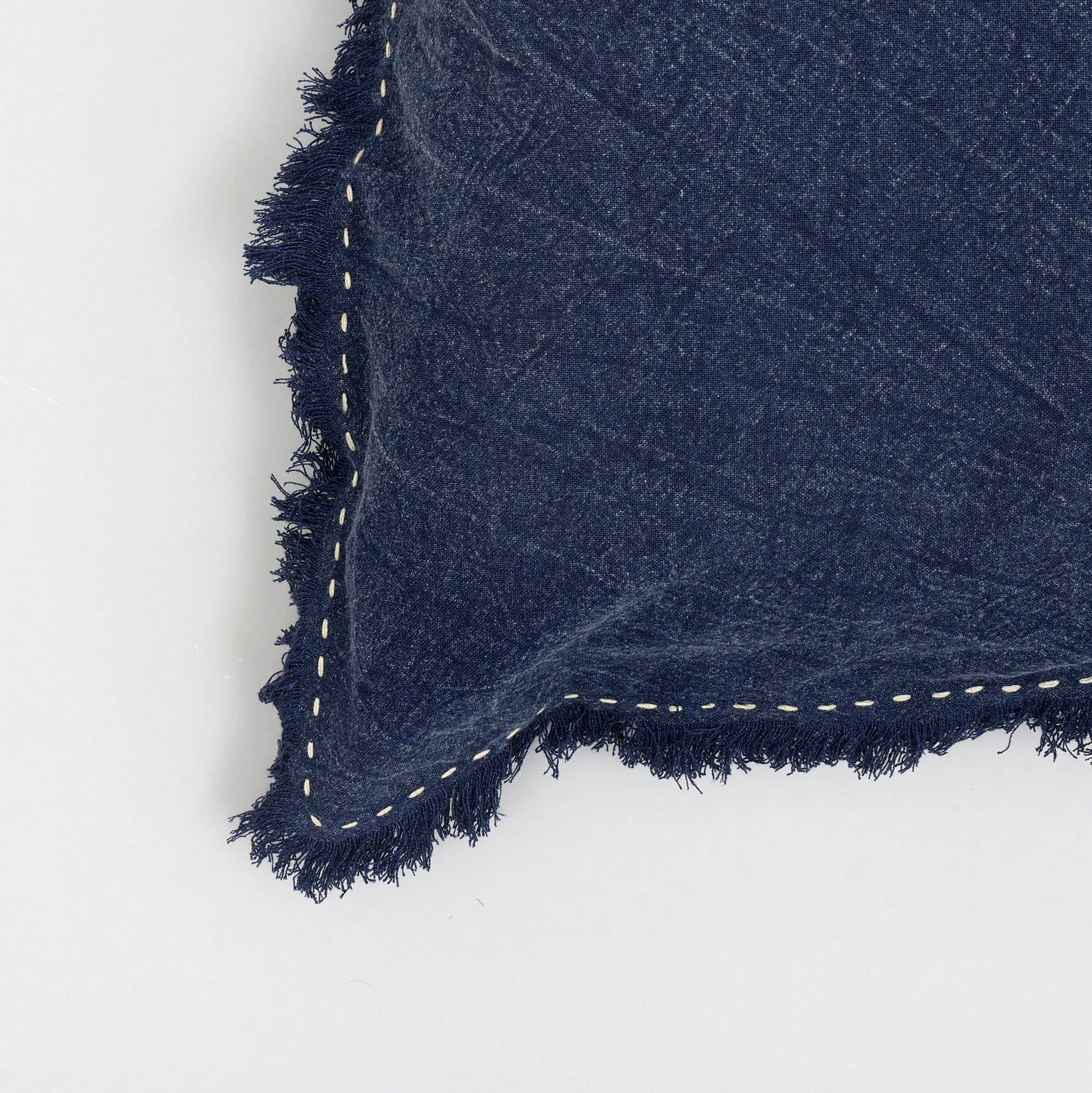 Handcrafted Cotton-Linen Fringe Throw Pillow - 22" - Image 4