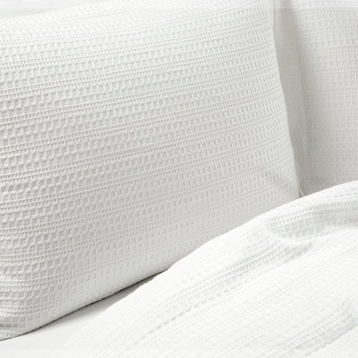 Haniya Solid Waffle Woven Cotton Textured Comforter Set - Image 10