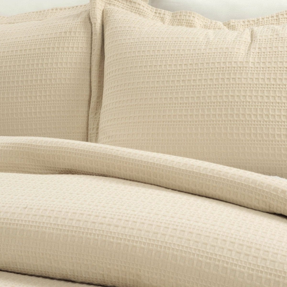 Haniya Solid Waffle Woven Cotton Textured Comforter Set - Image 25