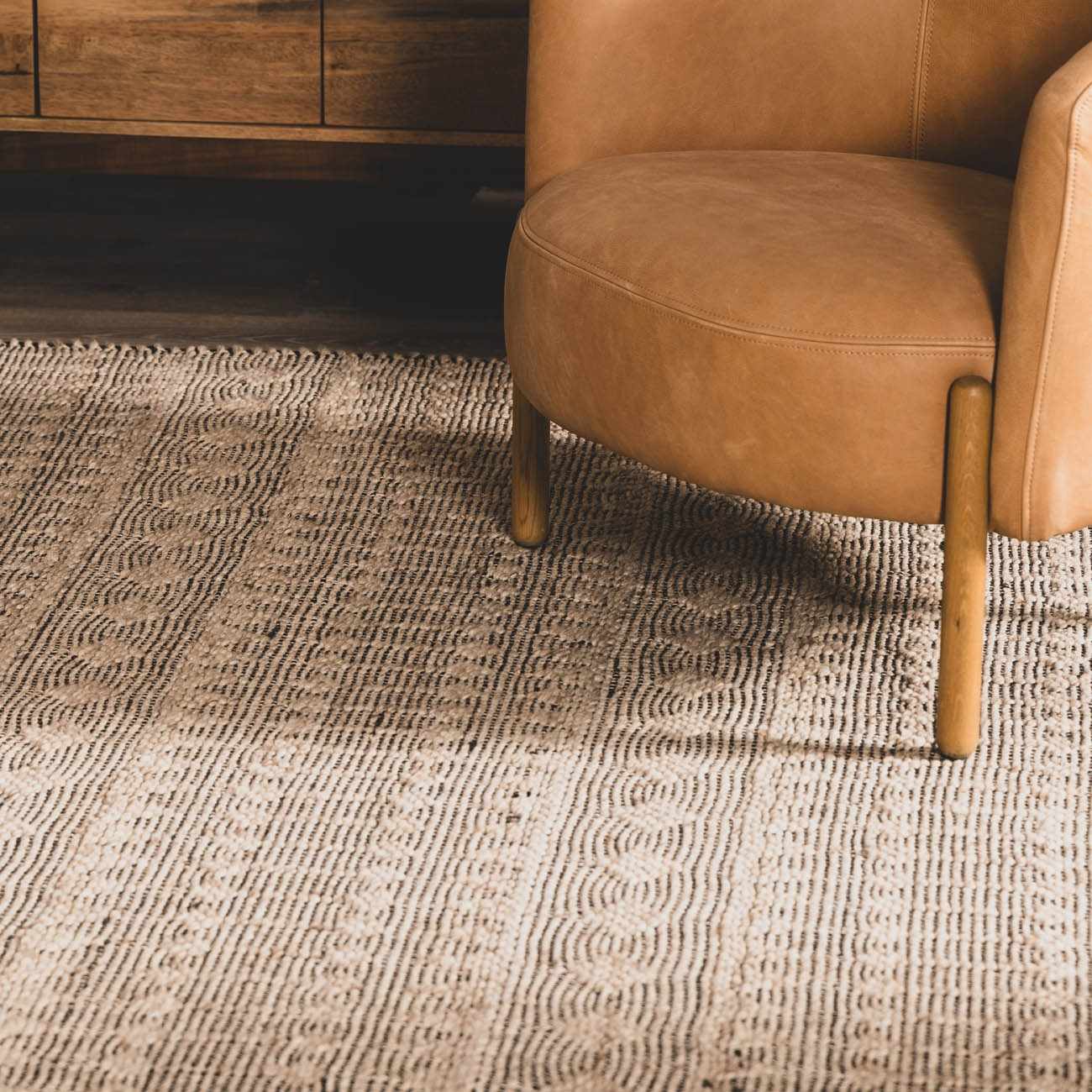 Hanston Handmade Faux Silk Rug - Clearance - Image 10