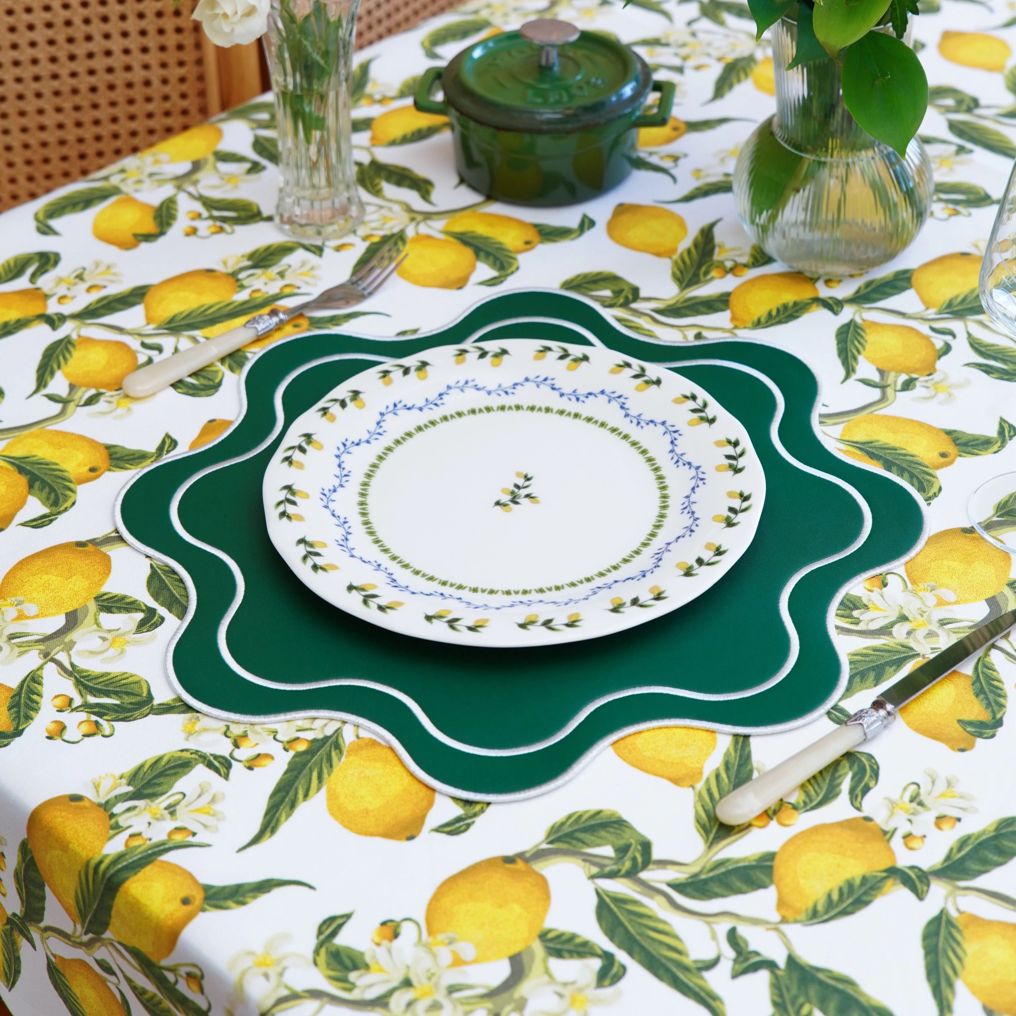 HAVEN GREEN WAVY EDGE FAUX LEATHER PLACEMAT - Image 3