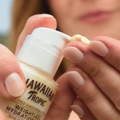 Hawaiian Tropic Silk Hydration Weightless Face Sunscreen SPF 30 1.7oz - Image 6