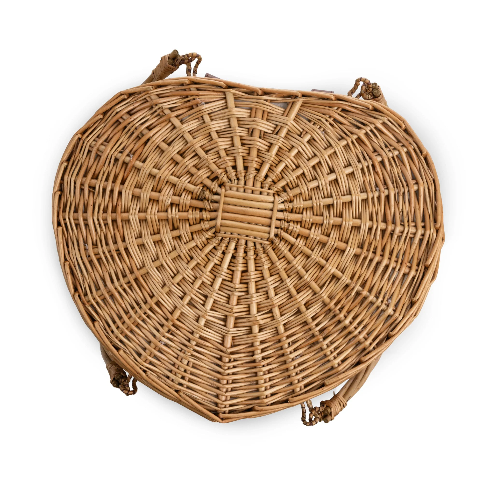 Heart Picnic Basket - Image 10