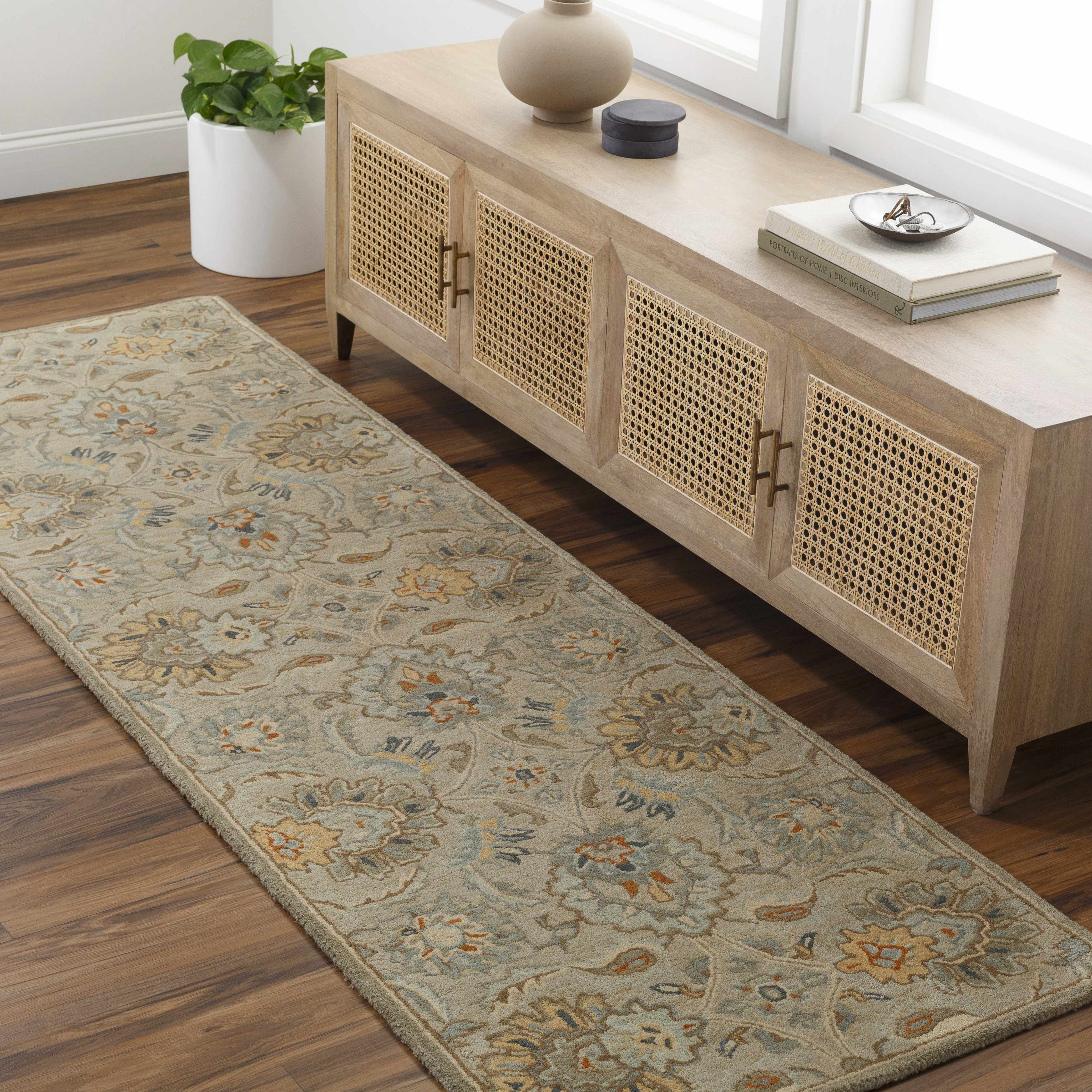 Hedia Area Rug - Image 4