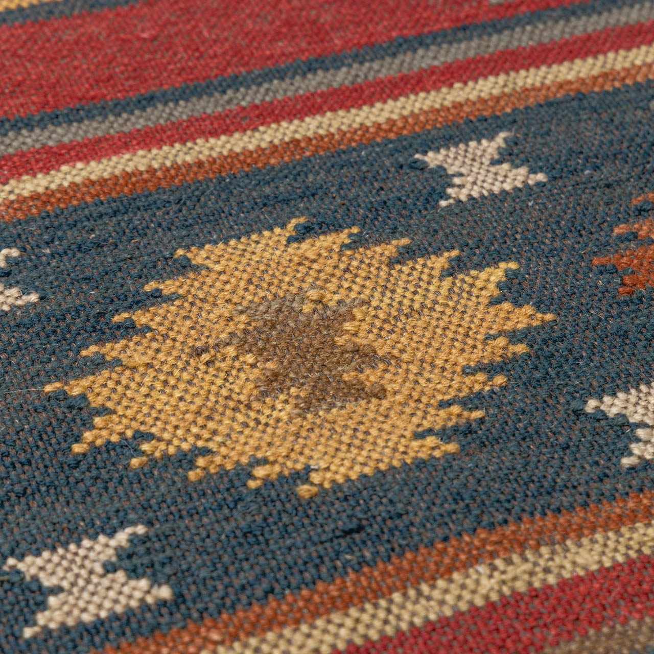 Hedon Wool Area Rug - Image 10