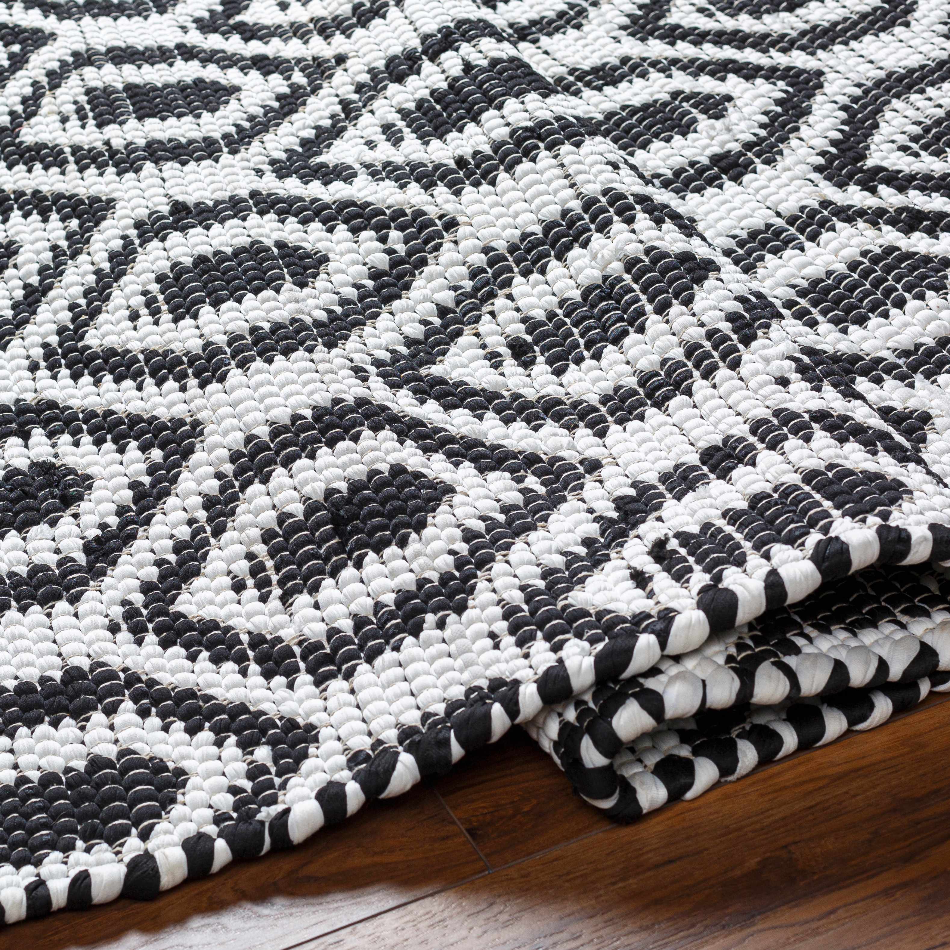 Helmi Area Rug - Image 5