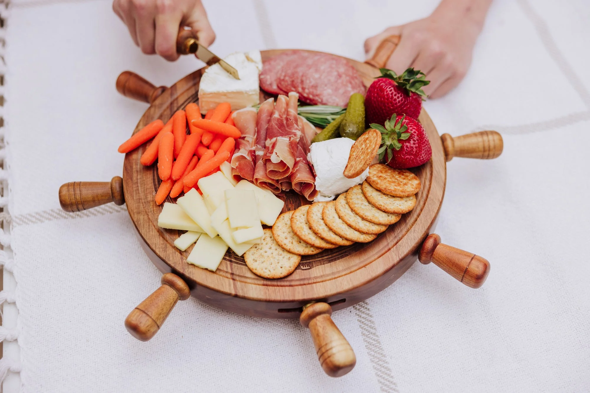 Helmsman Lazy Susan Cheese Board with Tool Set - Image 8