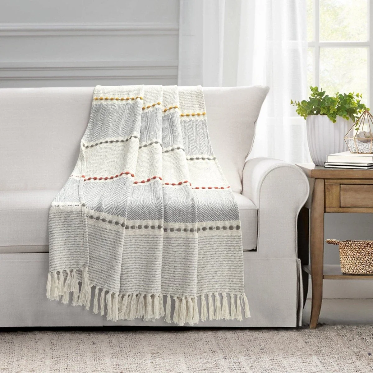 Herringbone Stripe Yarn Dyed Cotton Woven Tassel Throw - Image 4