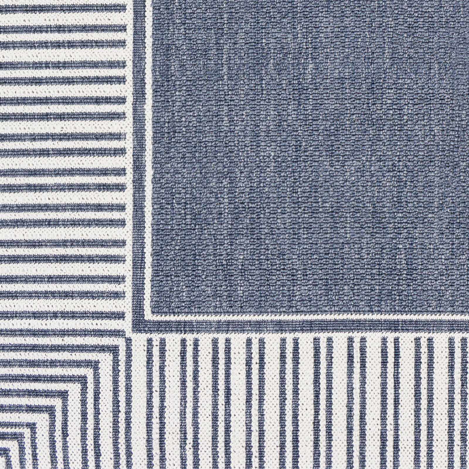 Hettick Indoor & Outdoor Rug - Clearance - Image 7