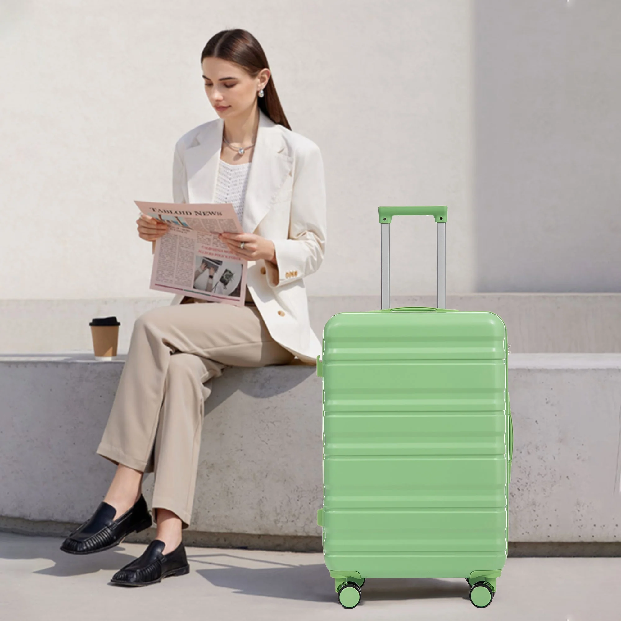 HIFINE Tourist 3-Piece Spinner Wheel Luggage Set in Green - Image 6