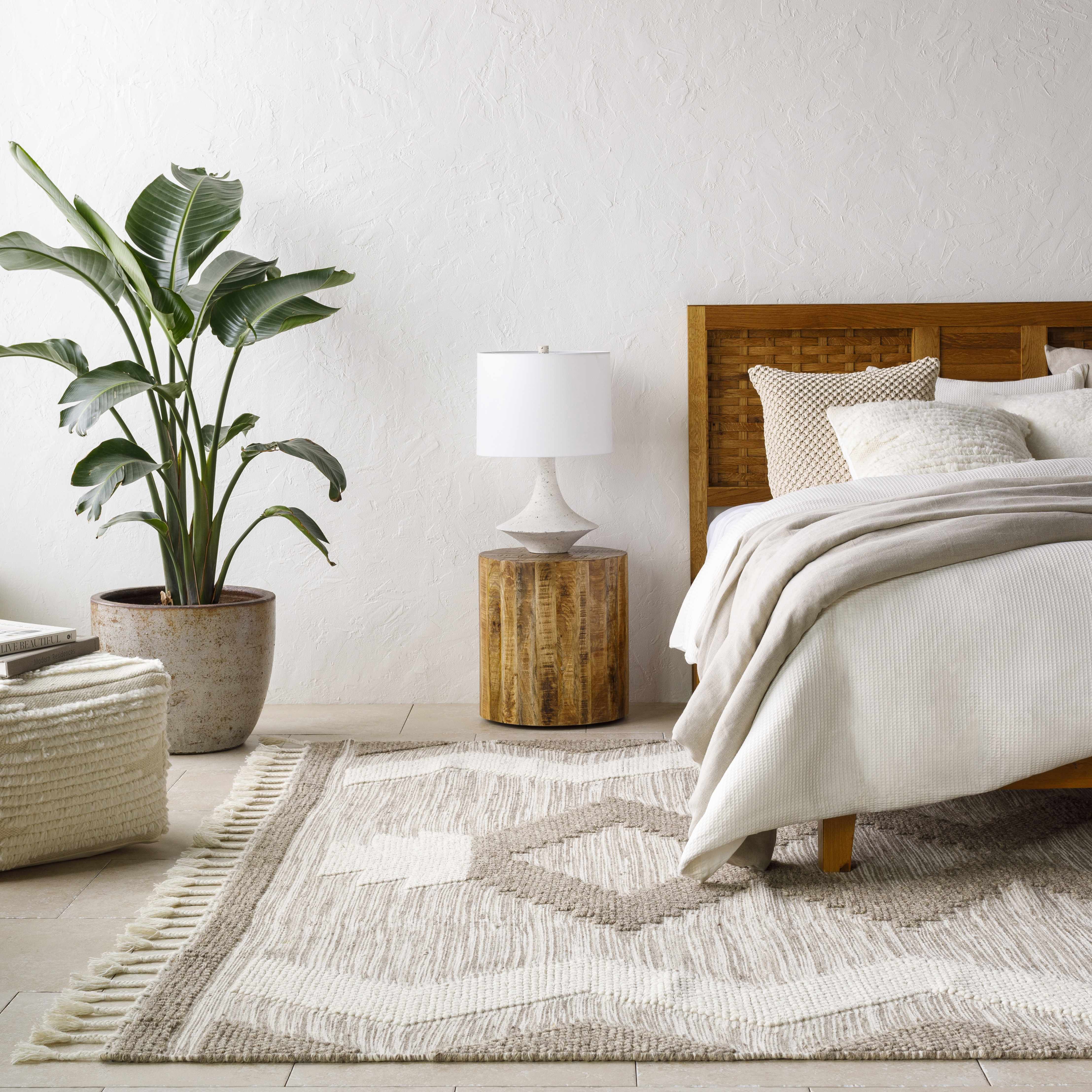 Highpoint Tasseled Jute Rug - Clearance - Image 14