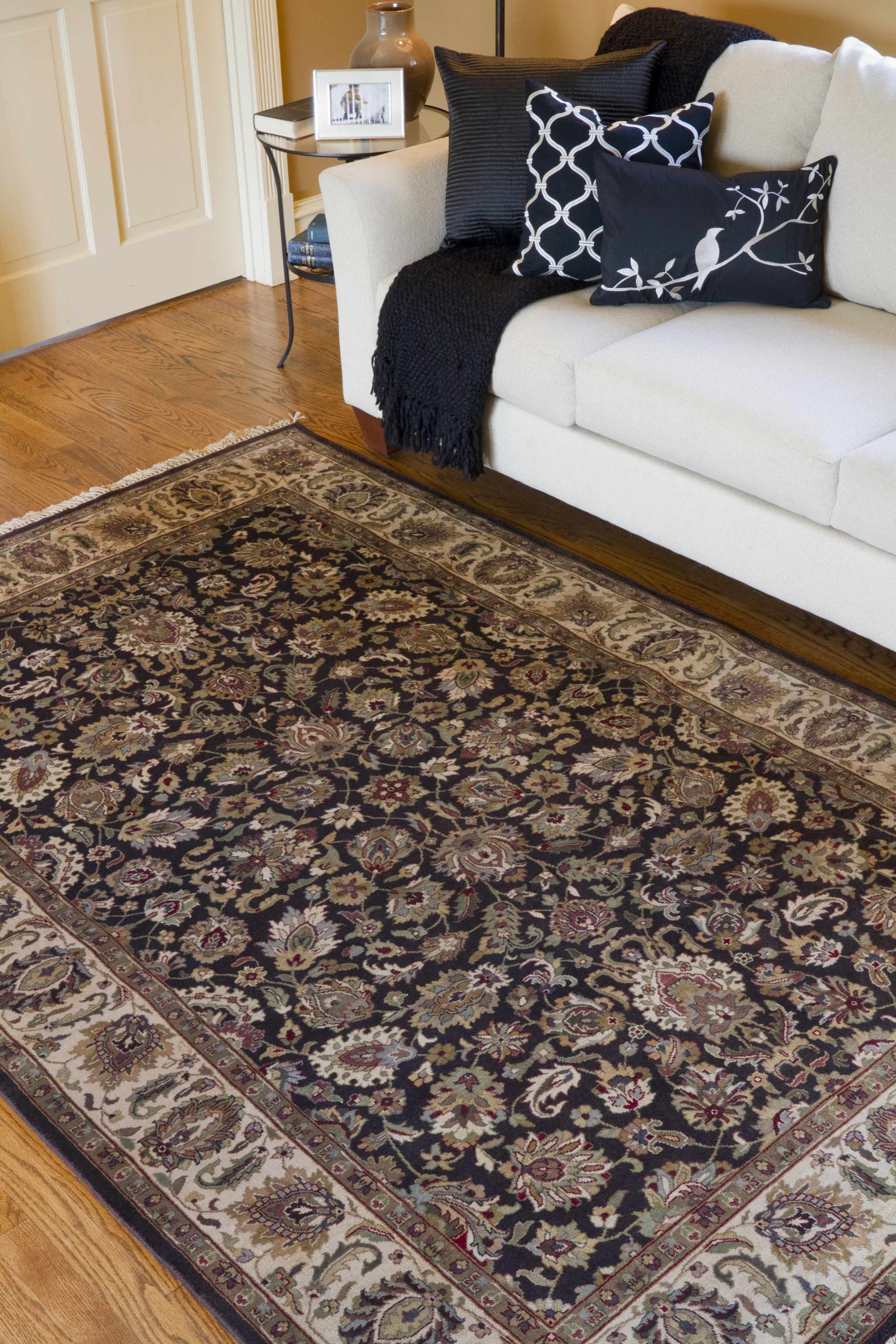Hillisburg Premium Wool Carpet - Clearance - Image 2