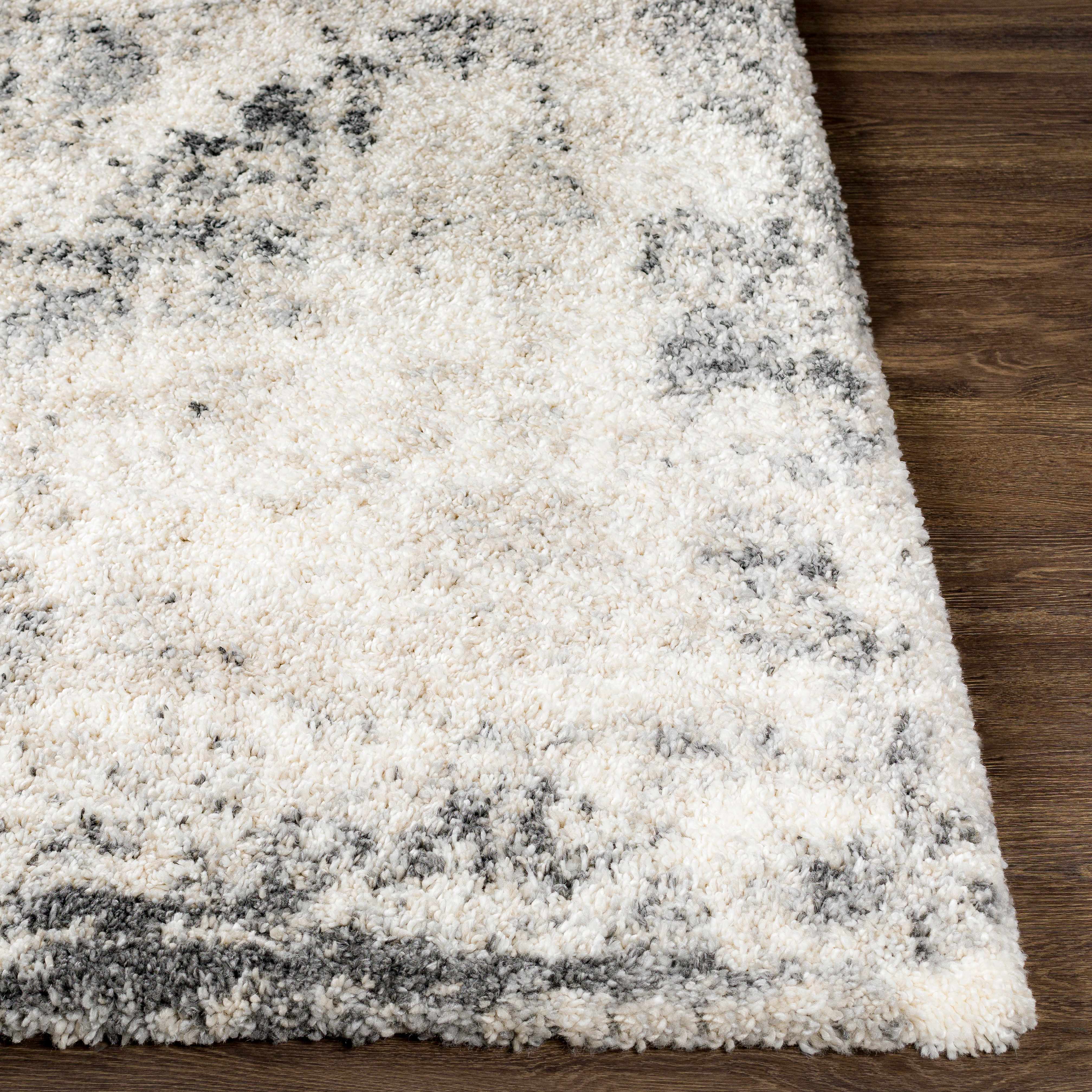 Hilotongan Plush Abstract Area Rug - Image 4