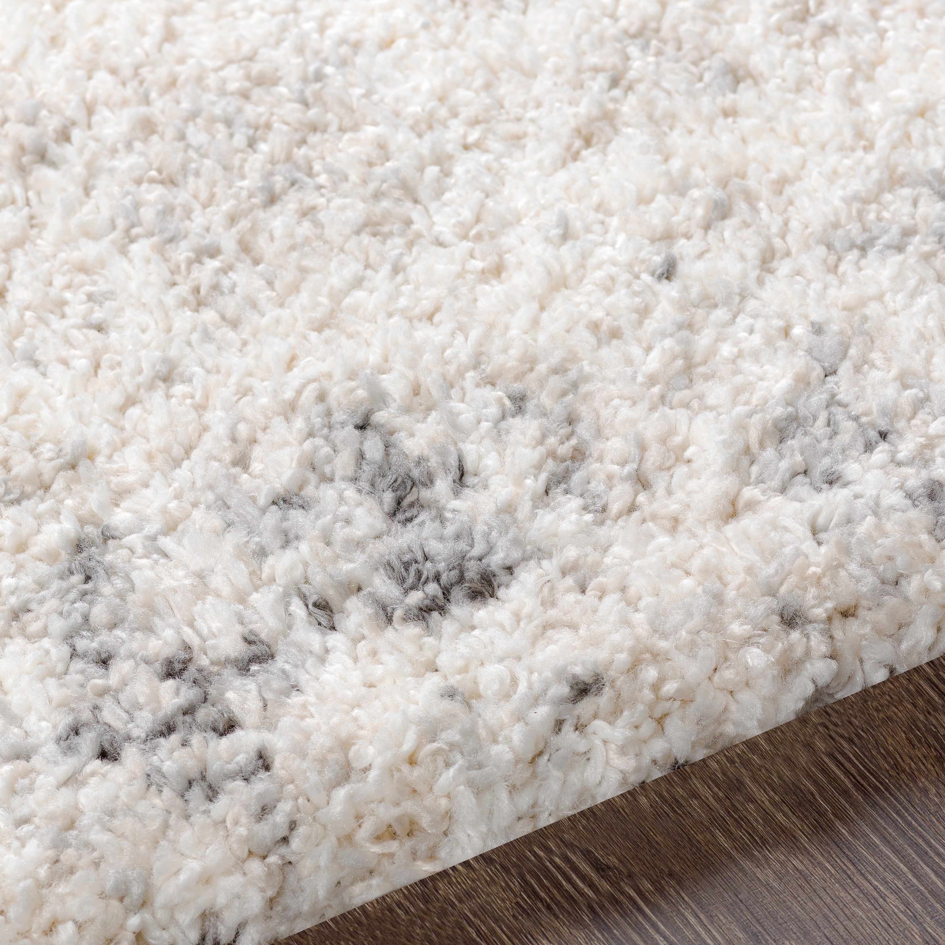 Hilotongan Plush Abstract Area Rug - Image 9