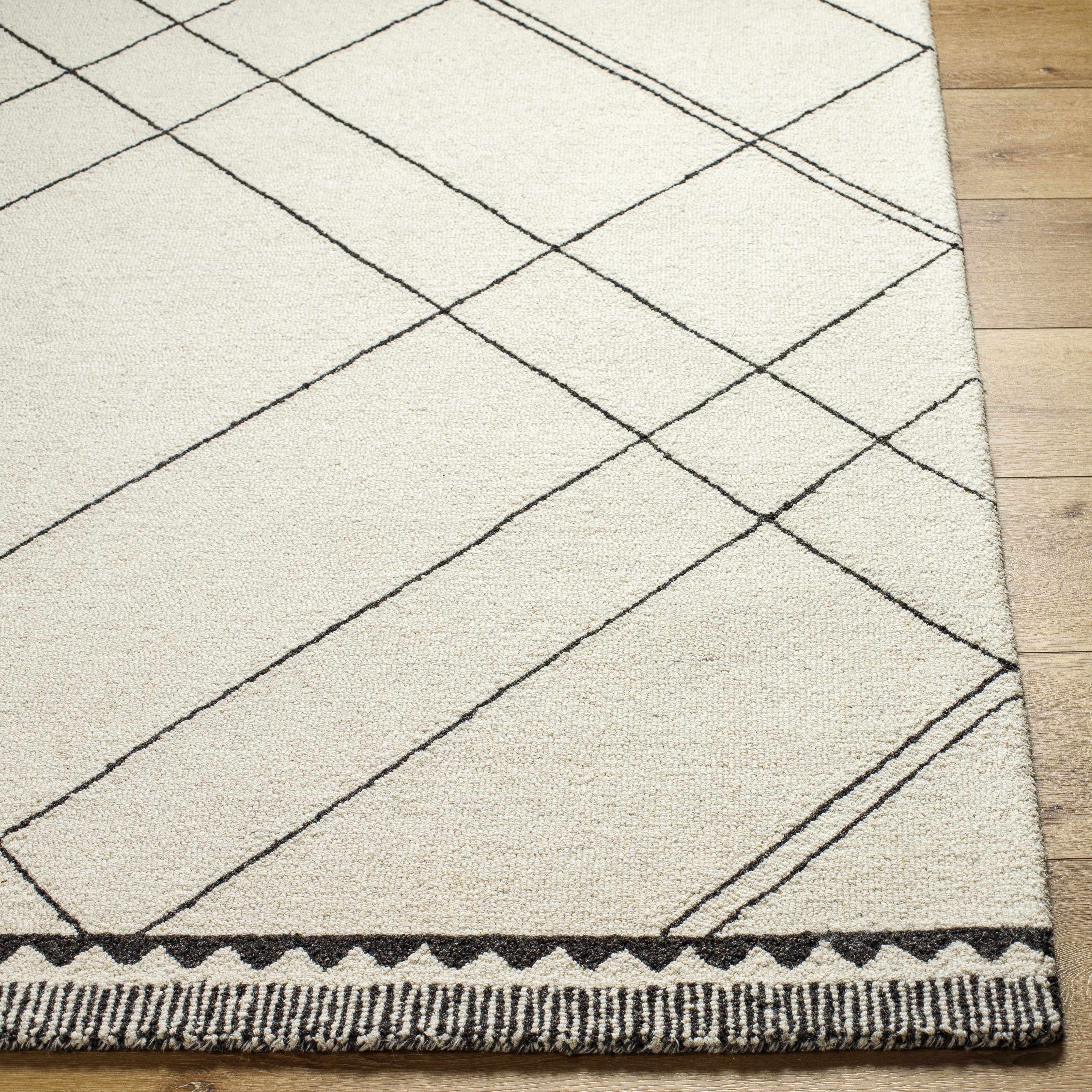 Holle Area Rug - Image 3