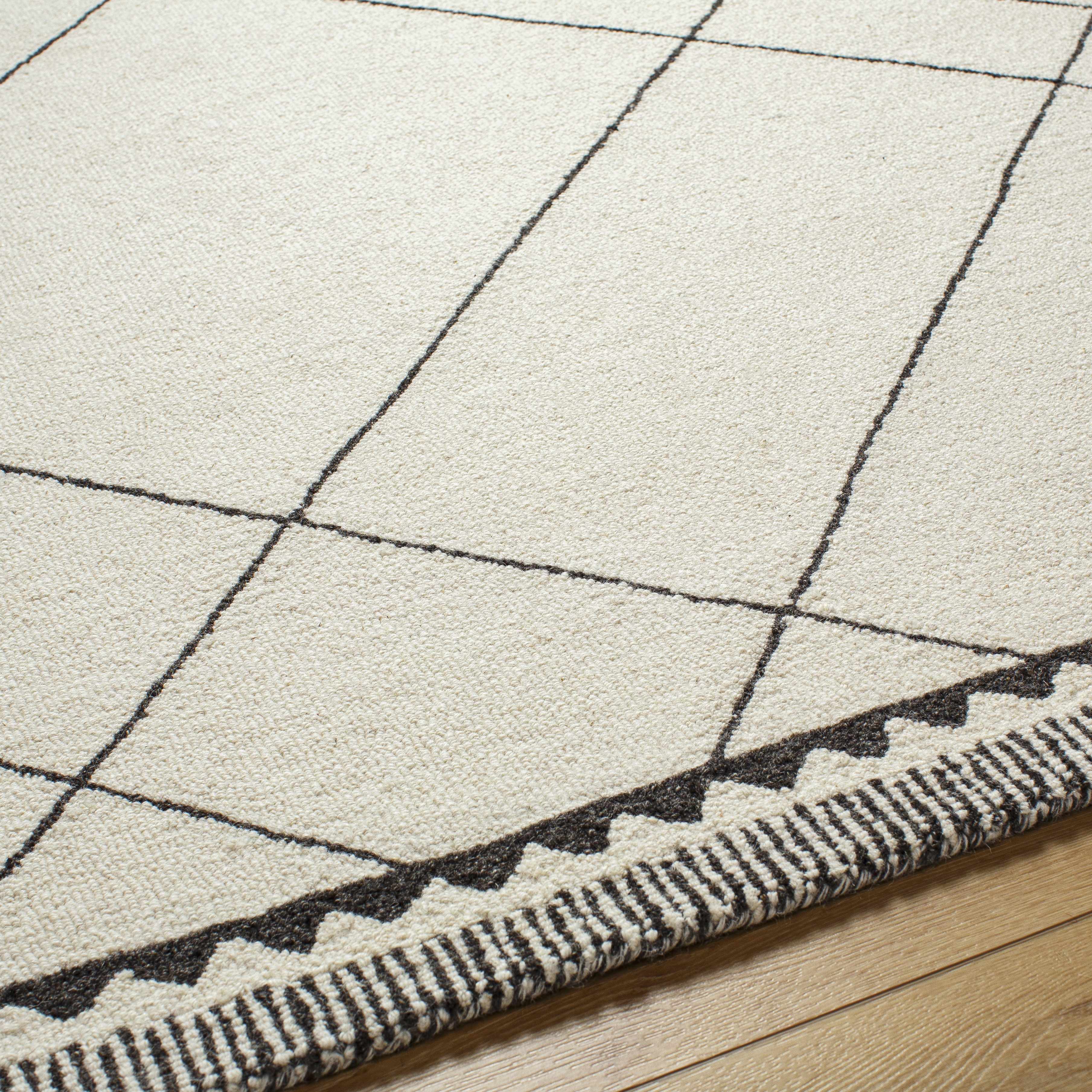 Holle Area Rug - Image 6