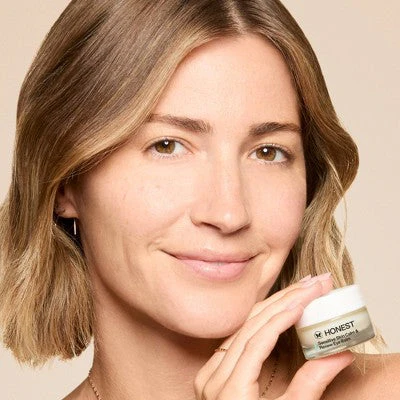 Honest Beauty Calm & Renew Melting Eye Balm with Calming Phyto-Blend 0.5oz - Image 3