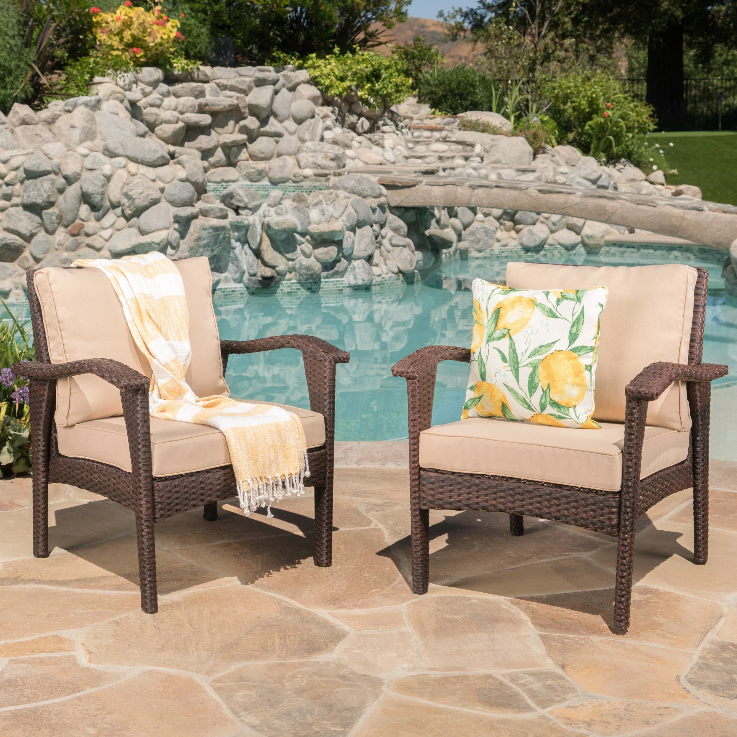 HONOLULU Brown Club Chair Set of 2 with Weather-Resistant Wicker Finish and Cushions - Image 2