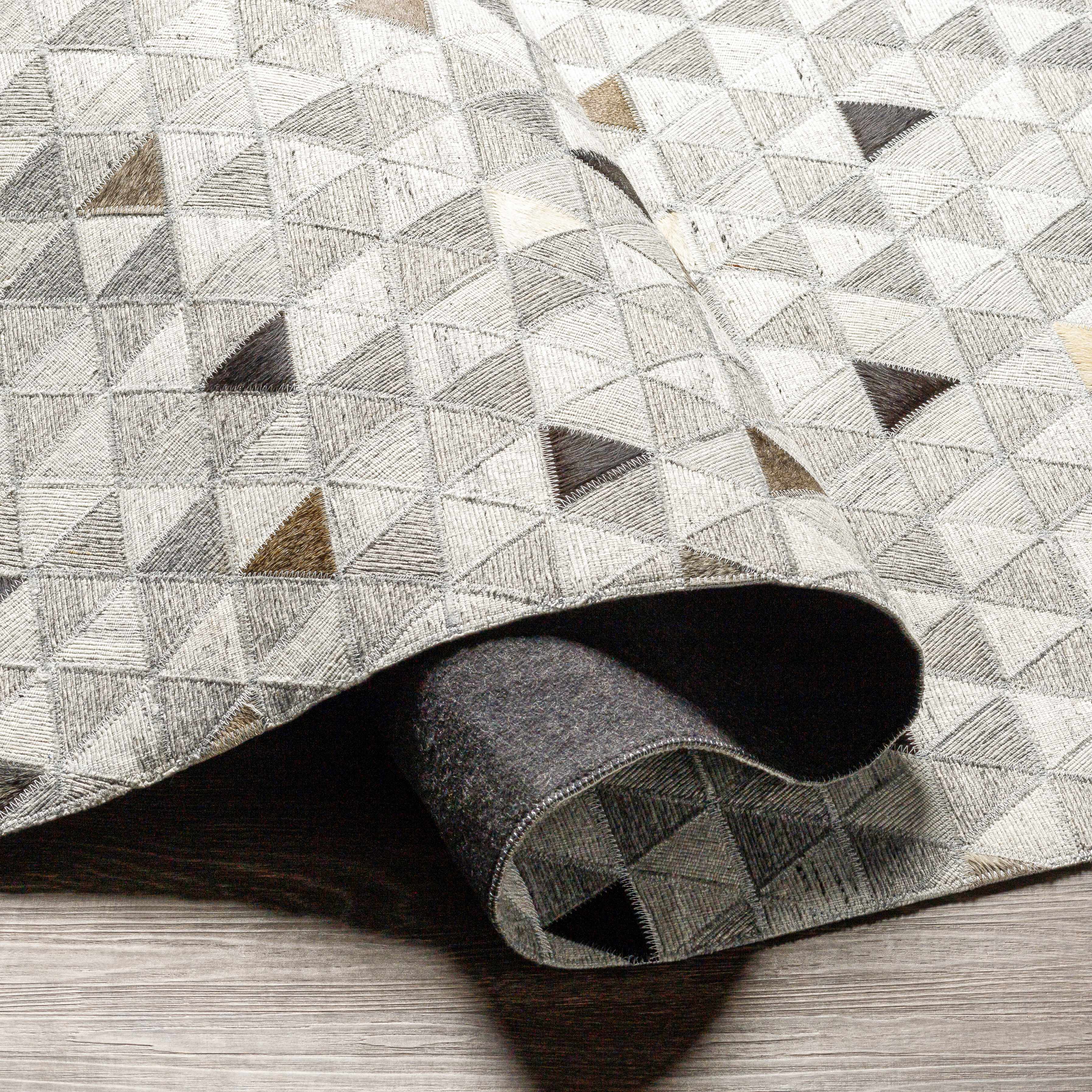 Horasan Area Carpet - Clearance - Image 5