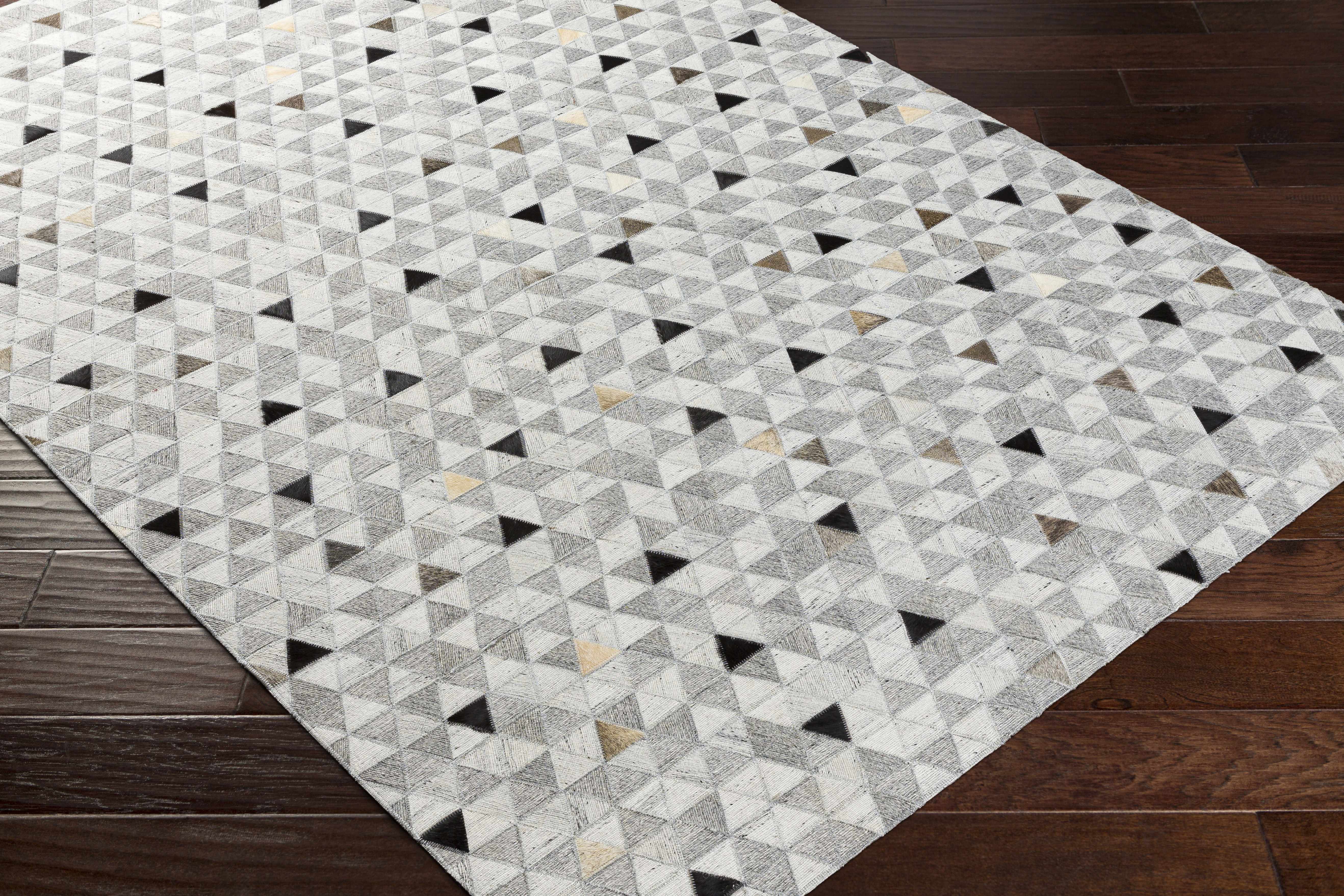Horasan Area Carpet - Clearance - Image 6