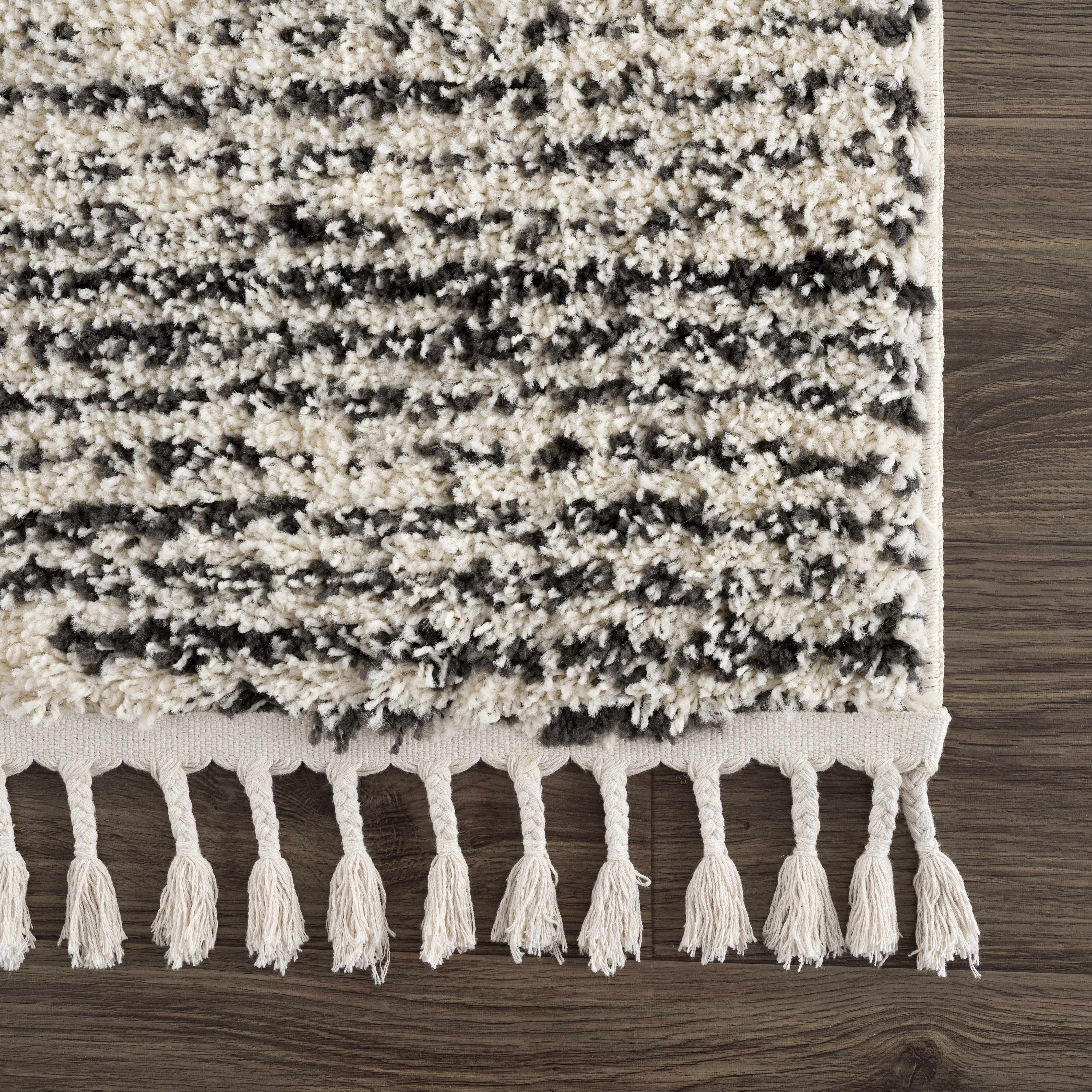 Howth Area Rug - Image 10
