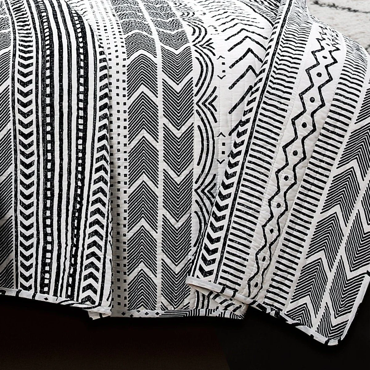 Hygge Geo Quilt 3 Piece Set - Image 21