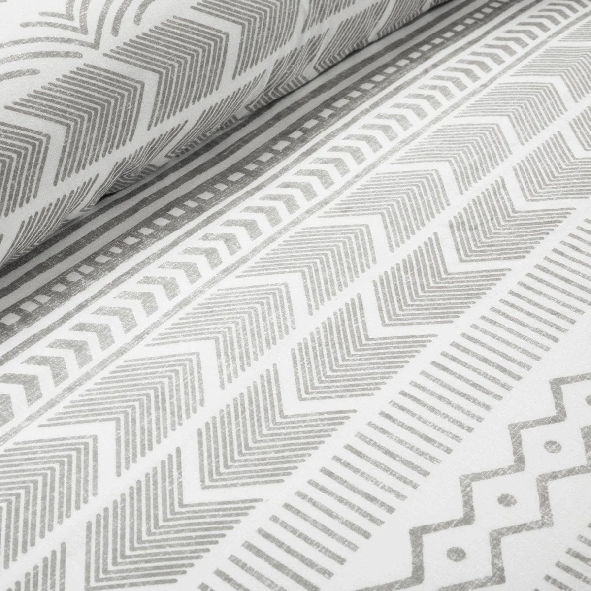 Hygge Geo Reversible Cotton Duvet Cover 3 Piece Set - Image 24