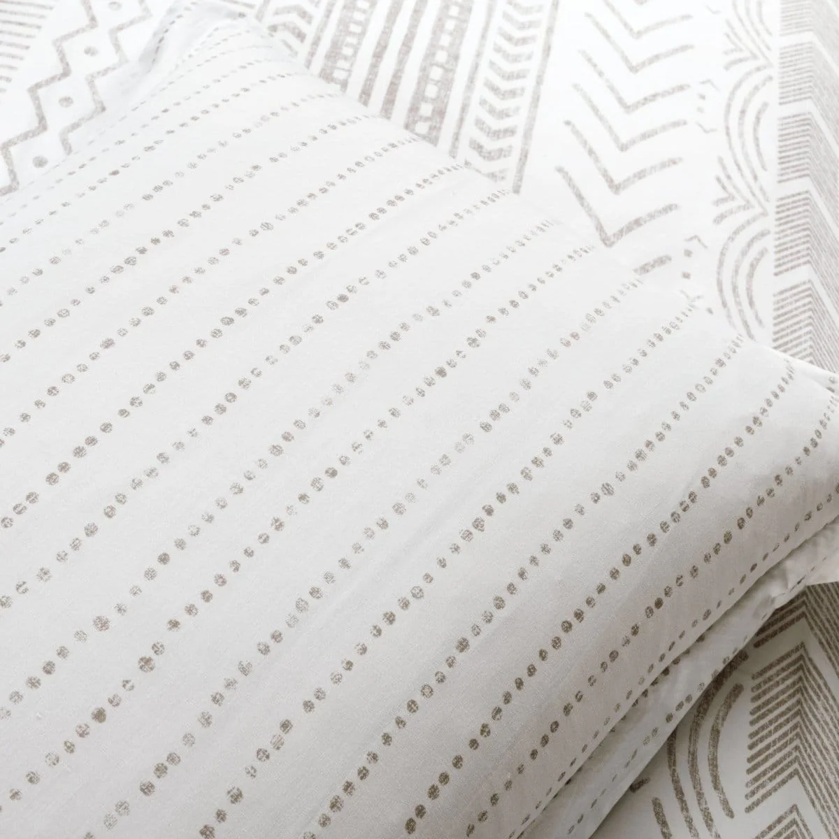 Hygge Geo Reversible Cotton Duvet Cover 3 Piece Set - Image 7
