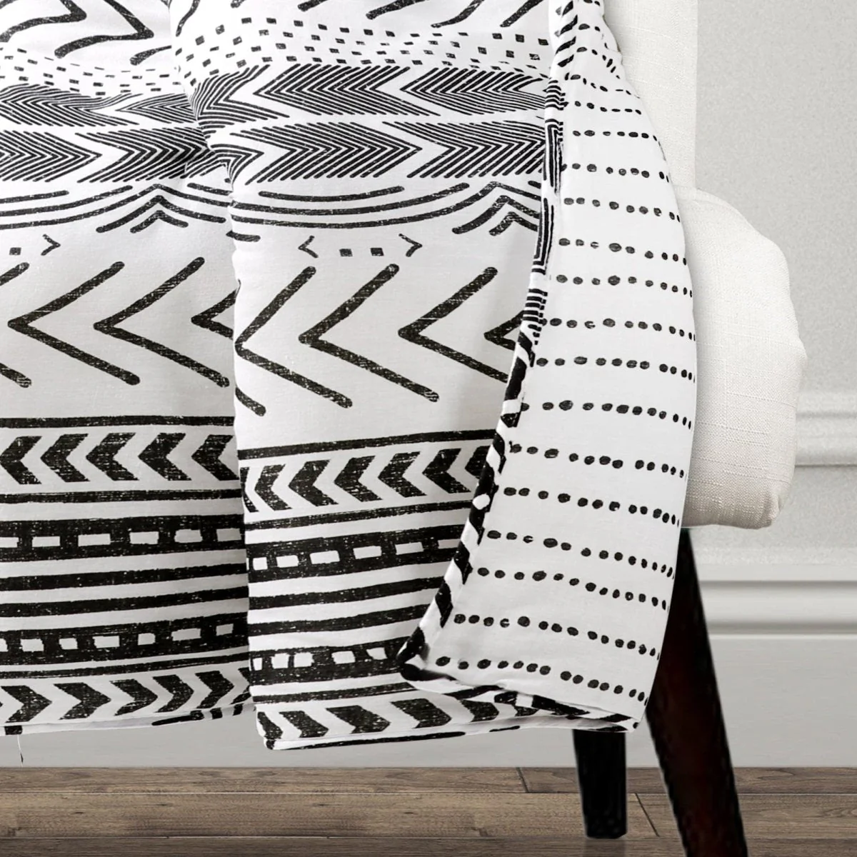 Hygge Geo Throw - Image 4