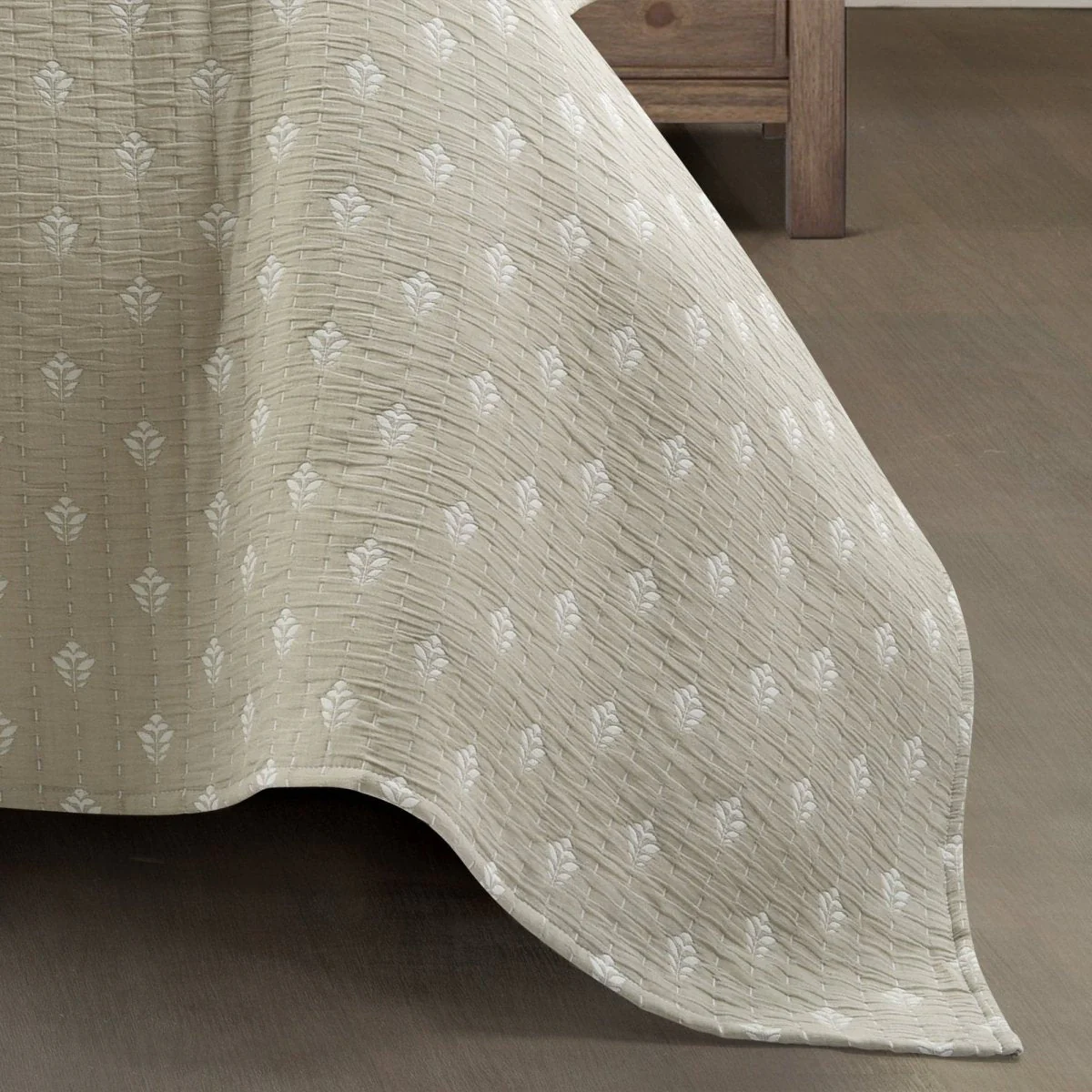 Hygge Kantha Pick Stitch Yarn Dyed Cotton Jacquard Quilt/Coverlet Set - Image 18