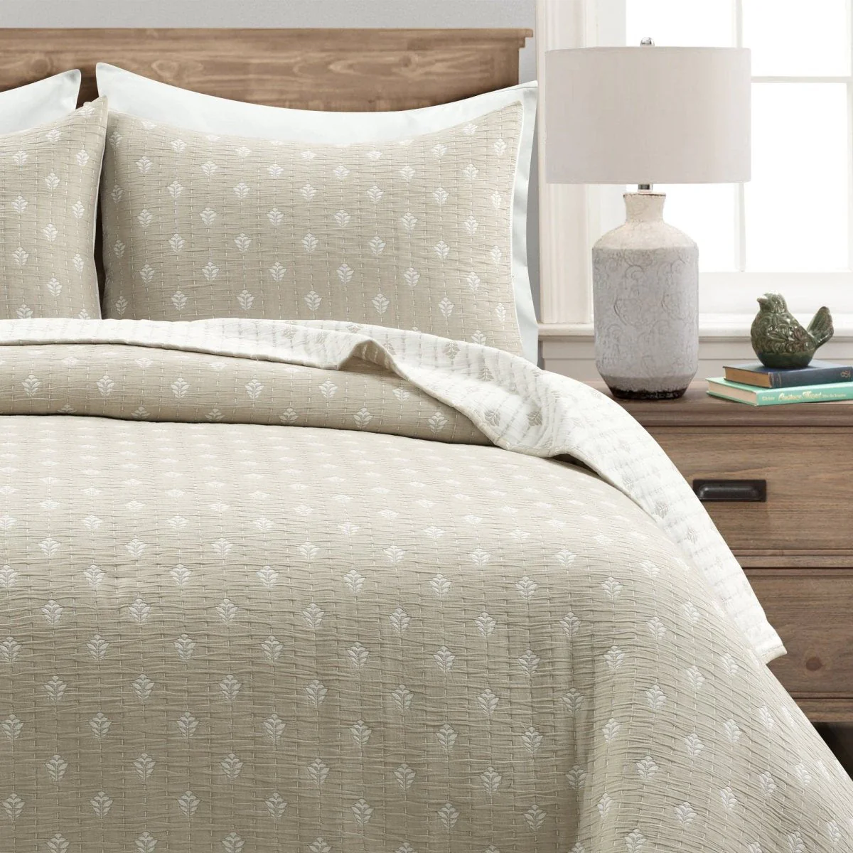 Hygge Kantha Pick Stitch Yarn Dyed Cotton Jacquard Quilt/Coverlet Set - Image 2