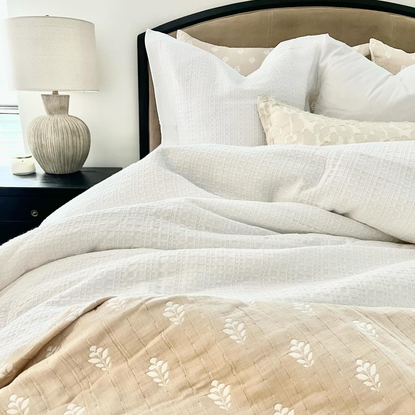 Hygge Kantha Pick Stitch Yarn Dyed Cotton Jacquard Quilt/Coverlet Set - Image 21