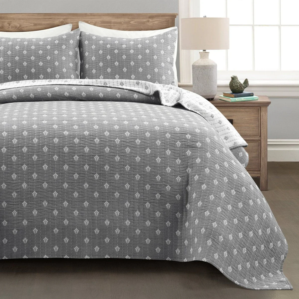 Hygge Kantha Pick Stitch Yarn Dyed Cotton Jacquard Quilt/Coverlet Set - Image 4