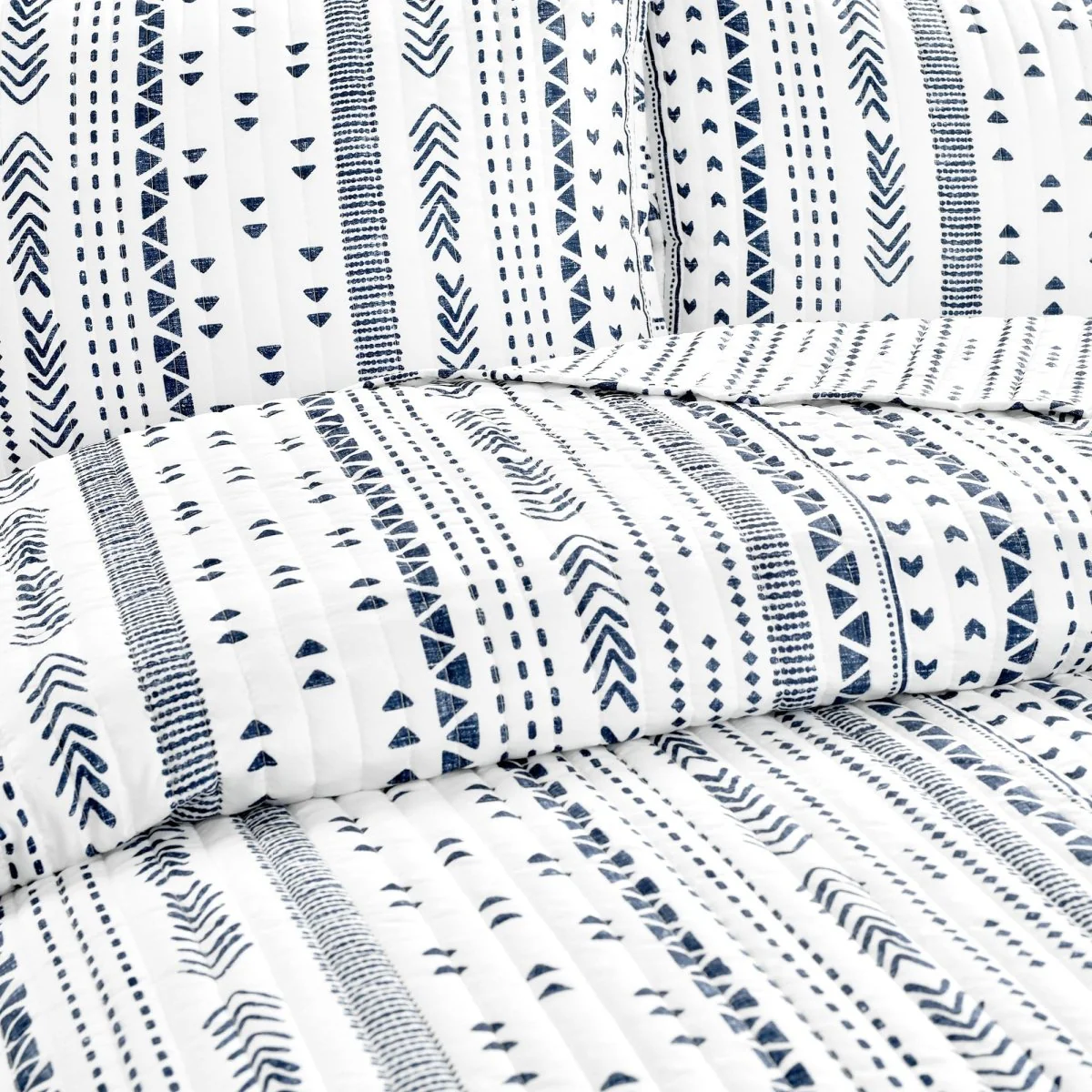 Hygge Stripe 3 Piece Quilt Set - Image 6