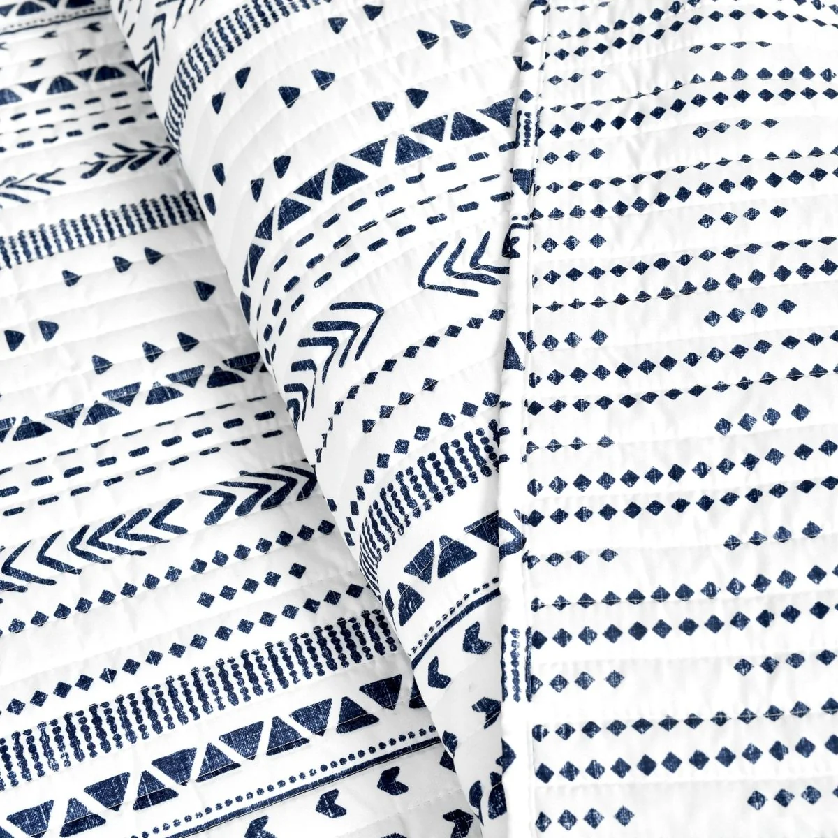Hygge Stripe 3 Piece Quilt Set - Image 8