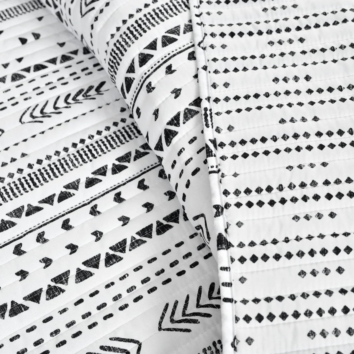 Hygge Stripe 3 Piece Quilt Set - Image 9