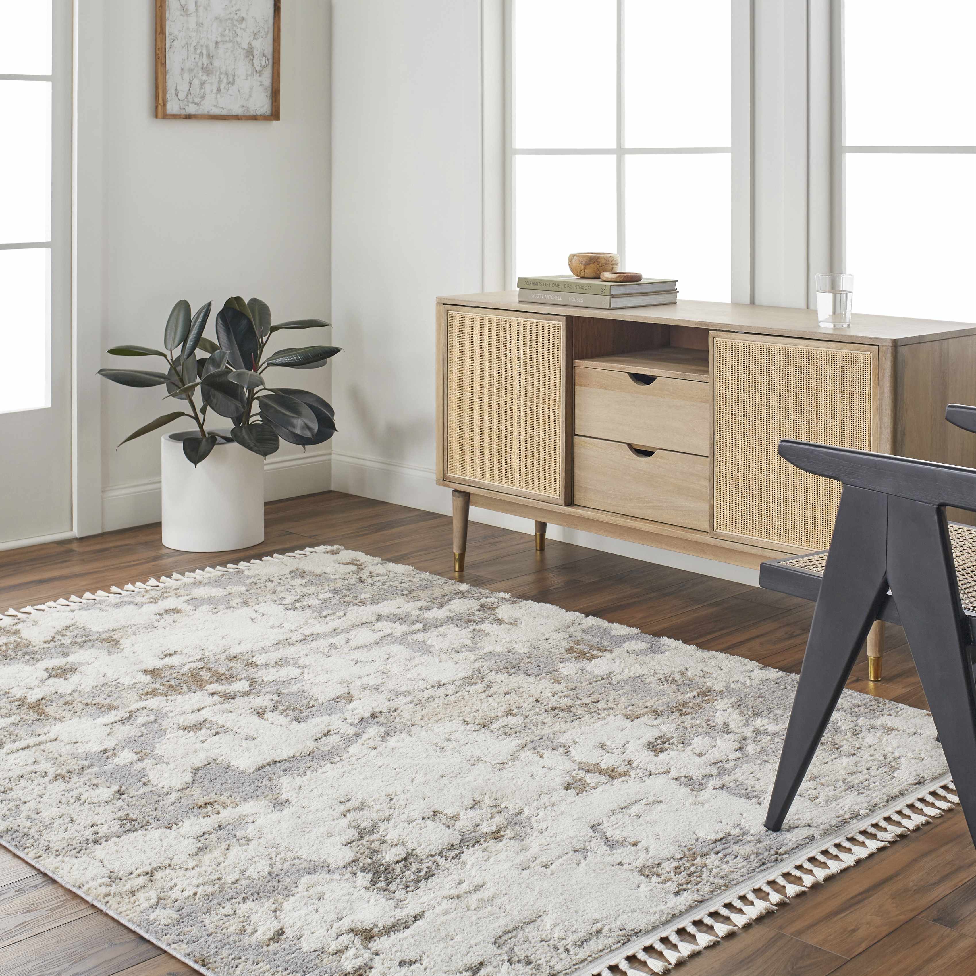 Idola Area Rug - Image 2
