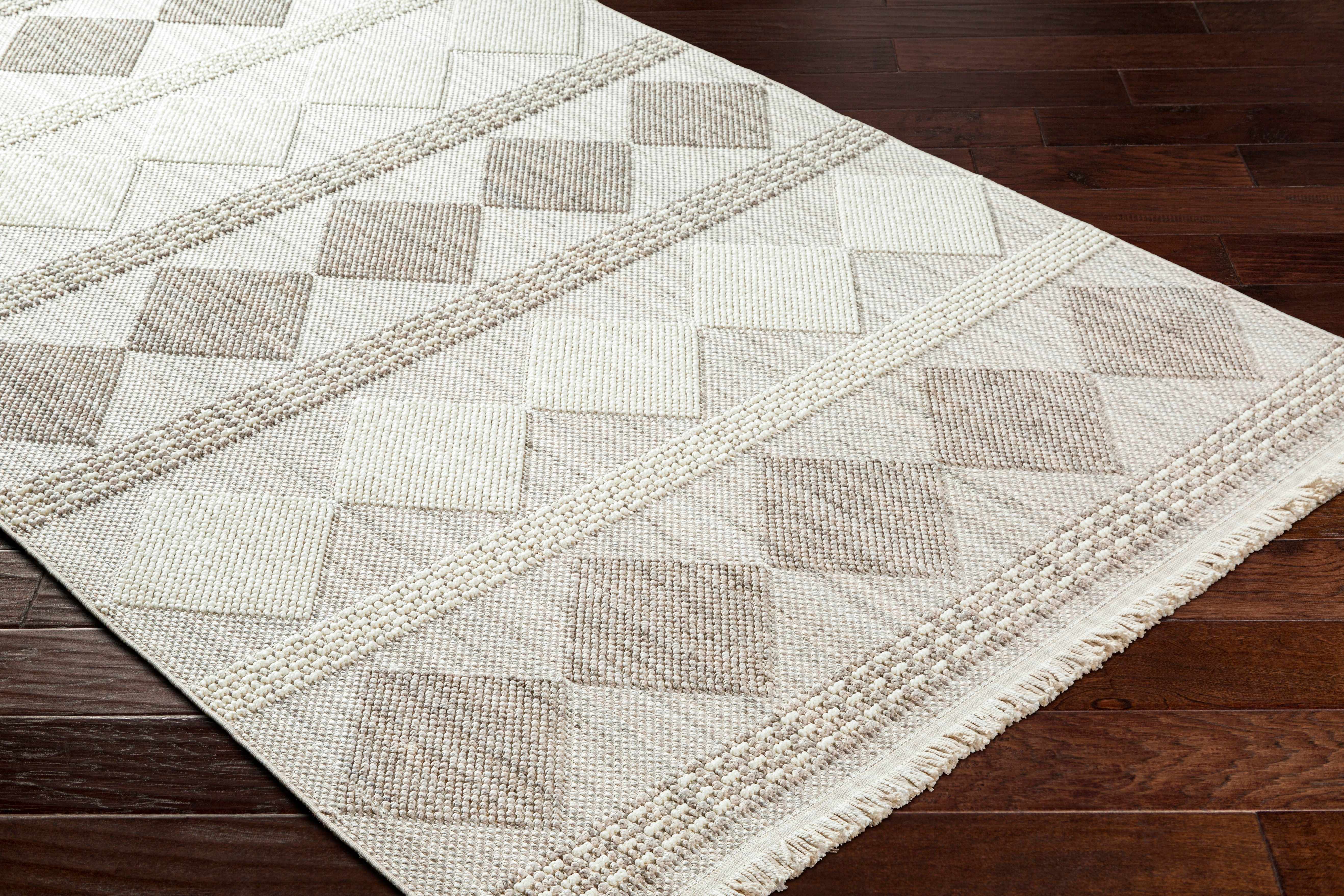 Igone Area Rug - Image 6