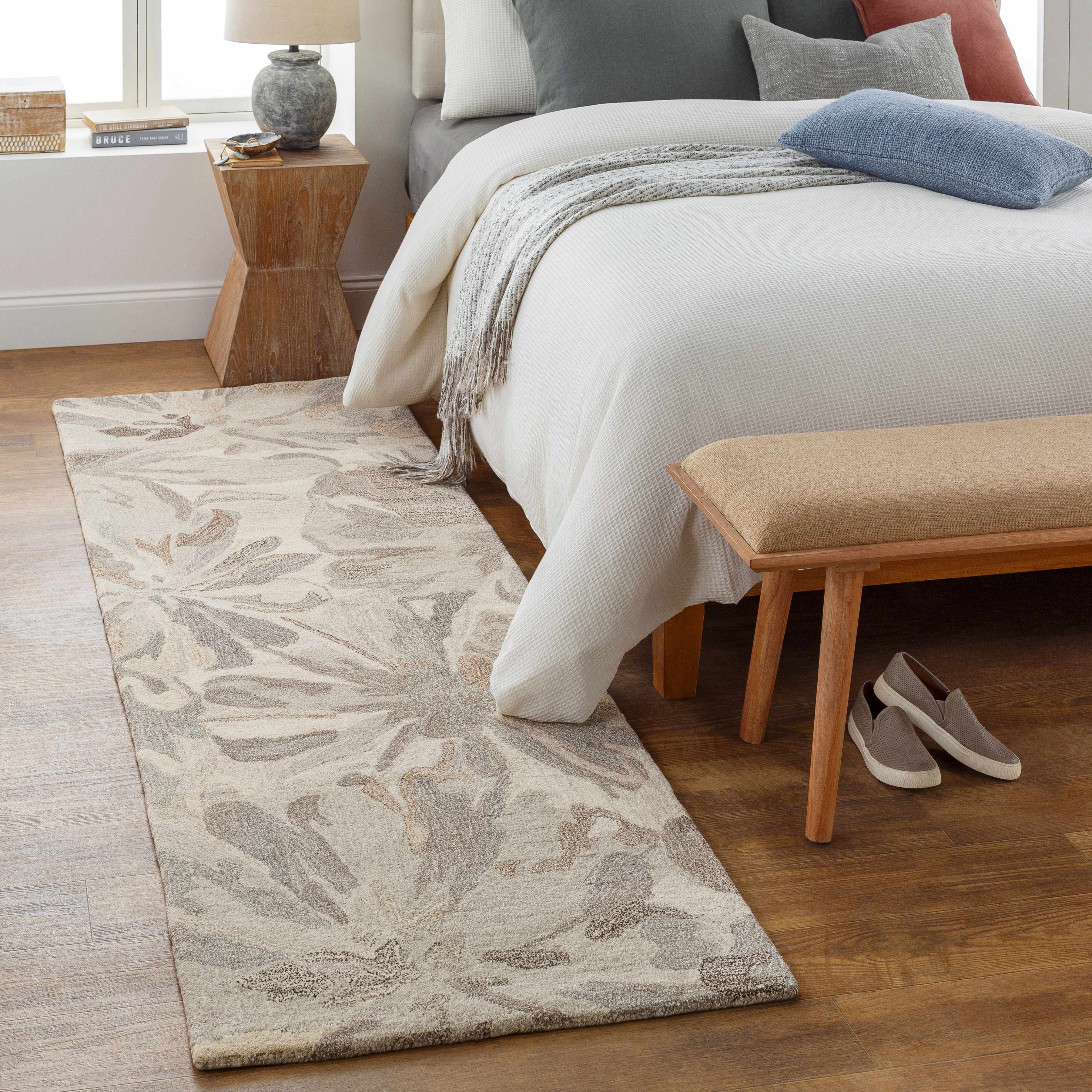 Ilfeld Athena Beige Floral Wool Rug - Image 5