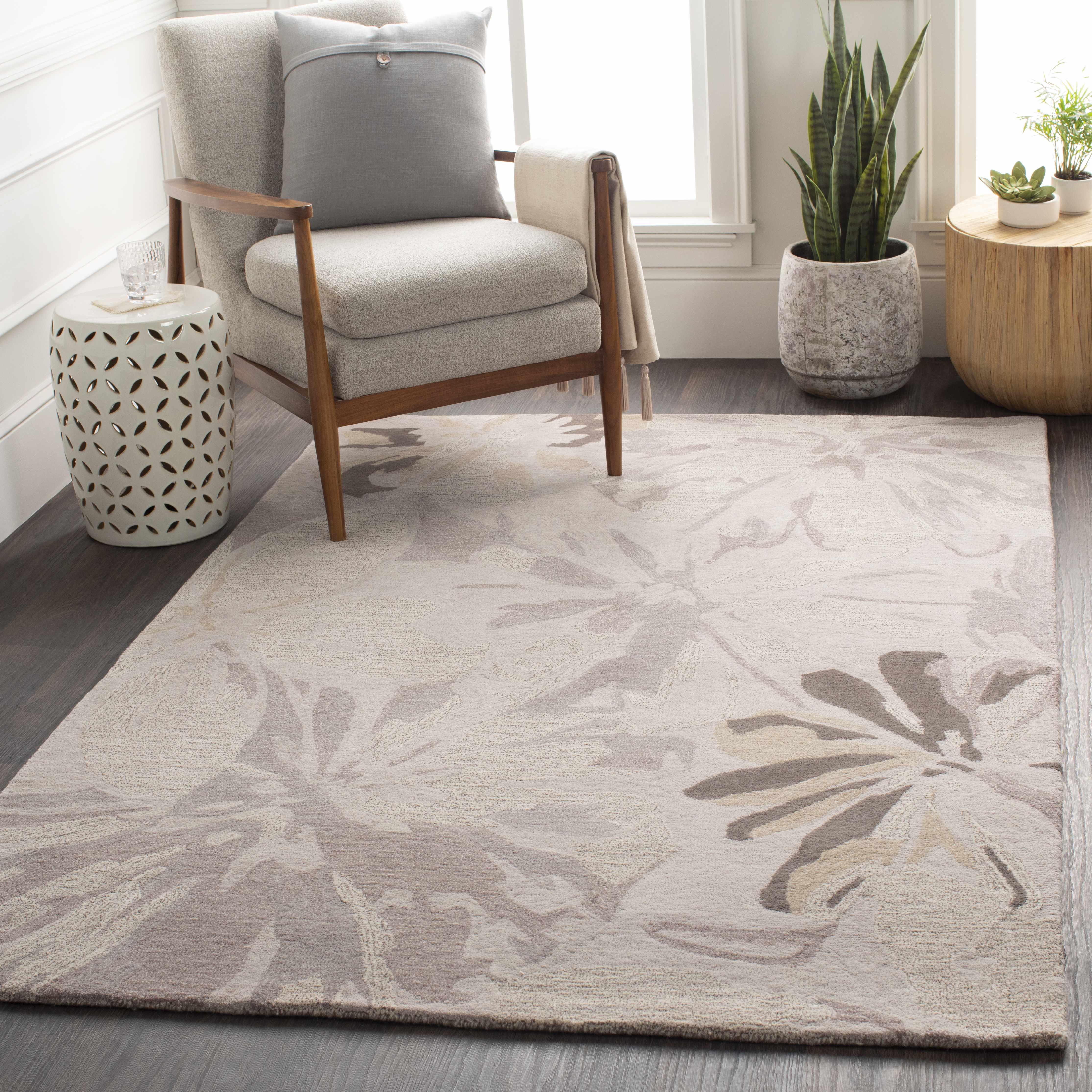 Ilfeld Athena Gray Floral Wool Rug - Image 2