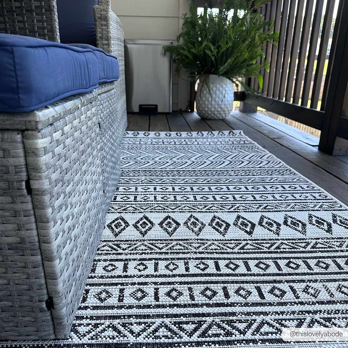 Imboden Black&White Outdoor Rug - Image 2