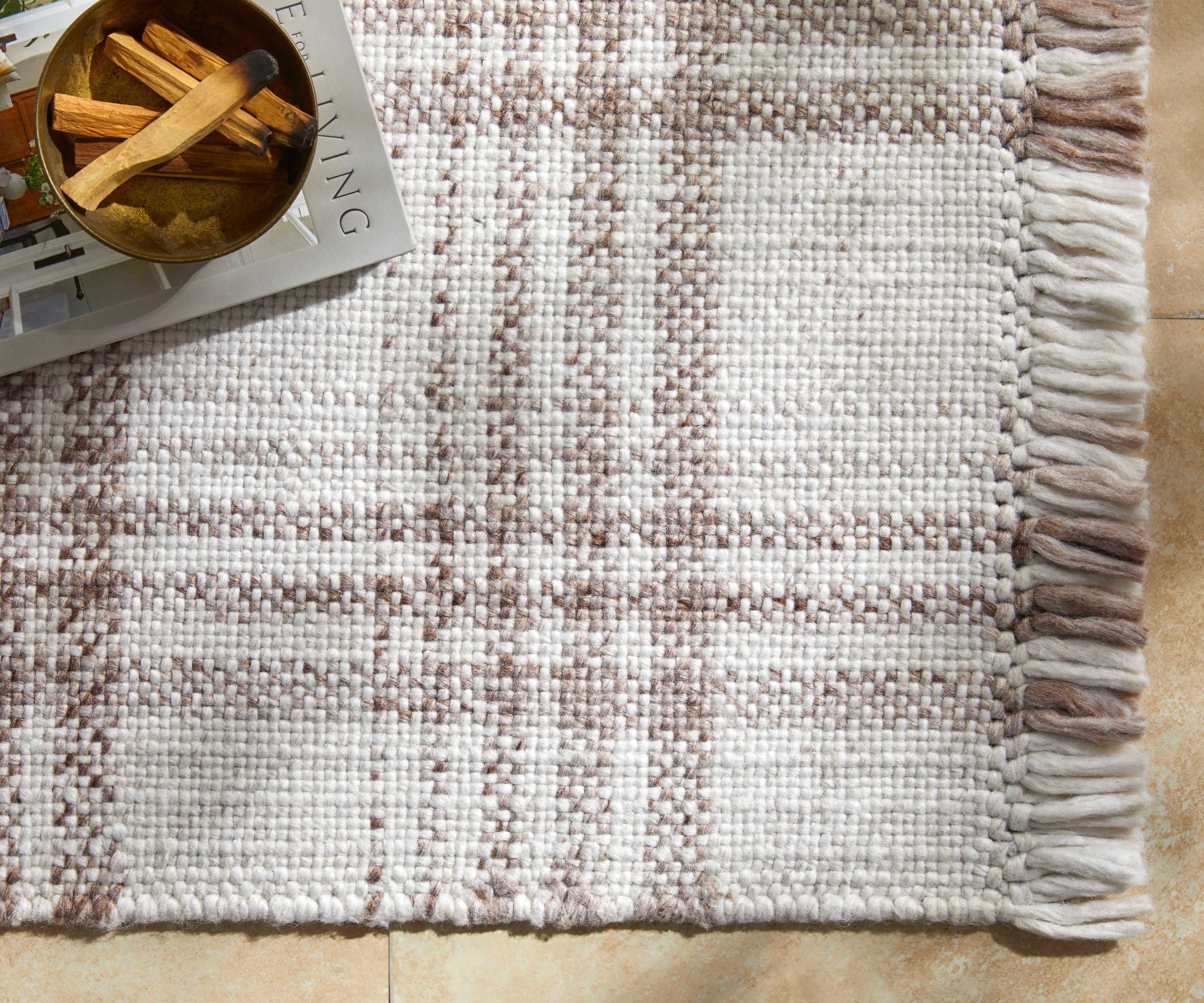 Inara Light Brown Plaid Hand Woven Area Rug - Image 5